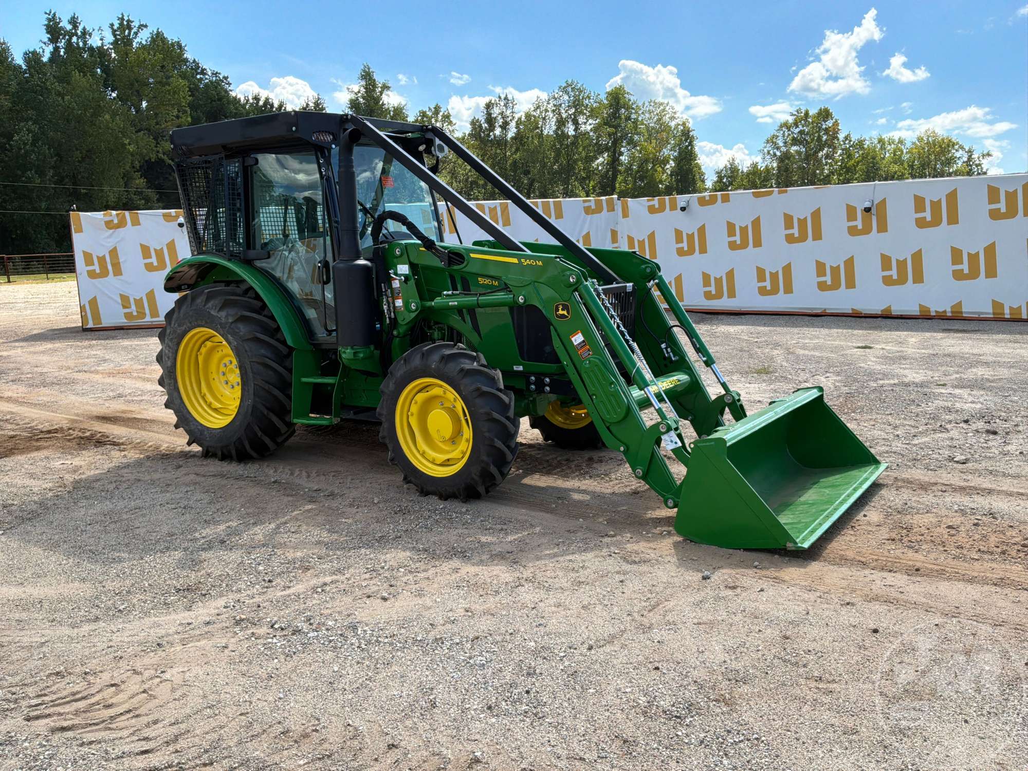 2025 John Deere 5120M