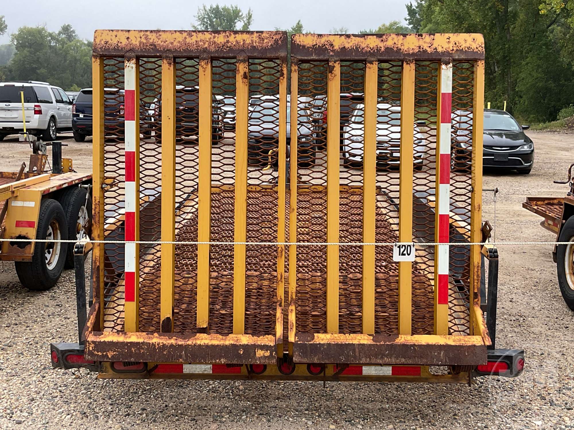 2011 Towmaster T-10D