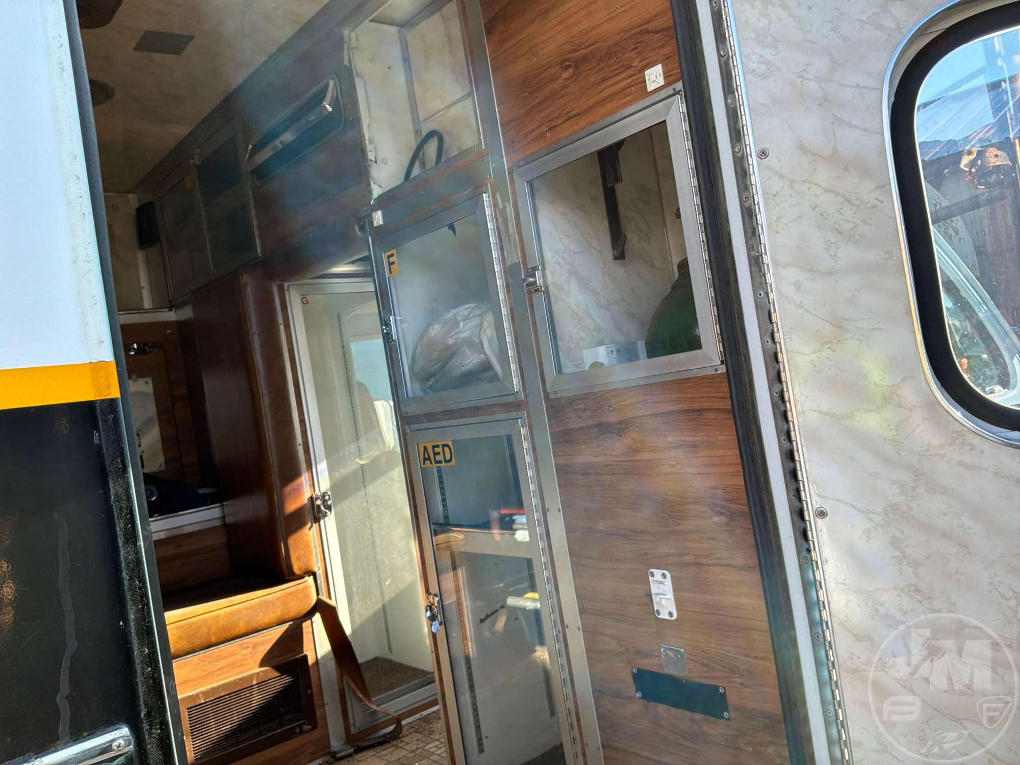 1983 Ford E-350