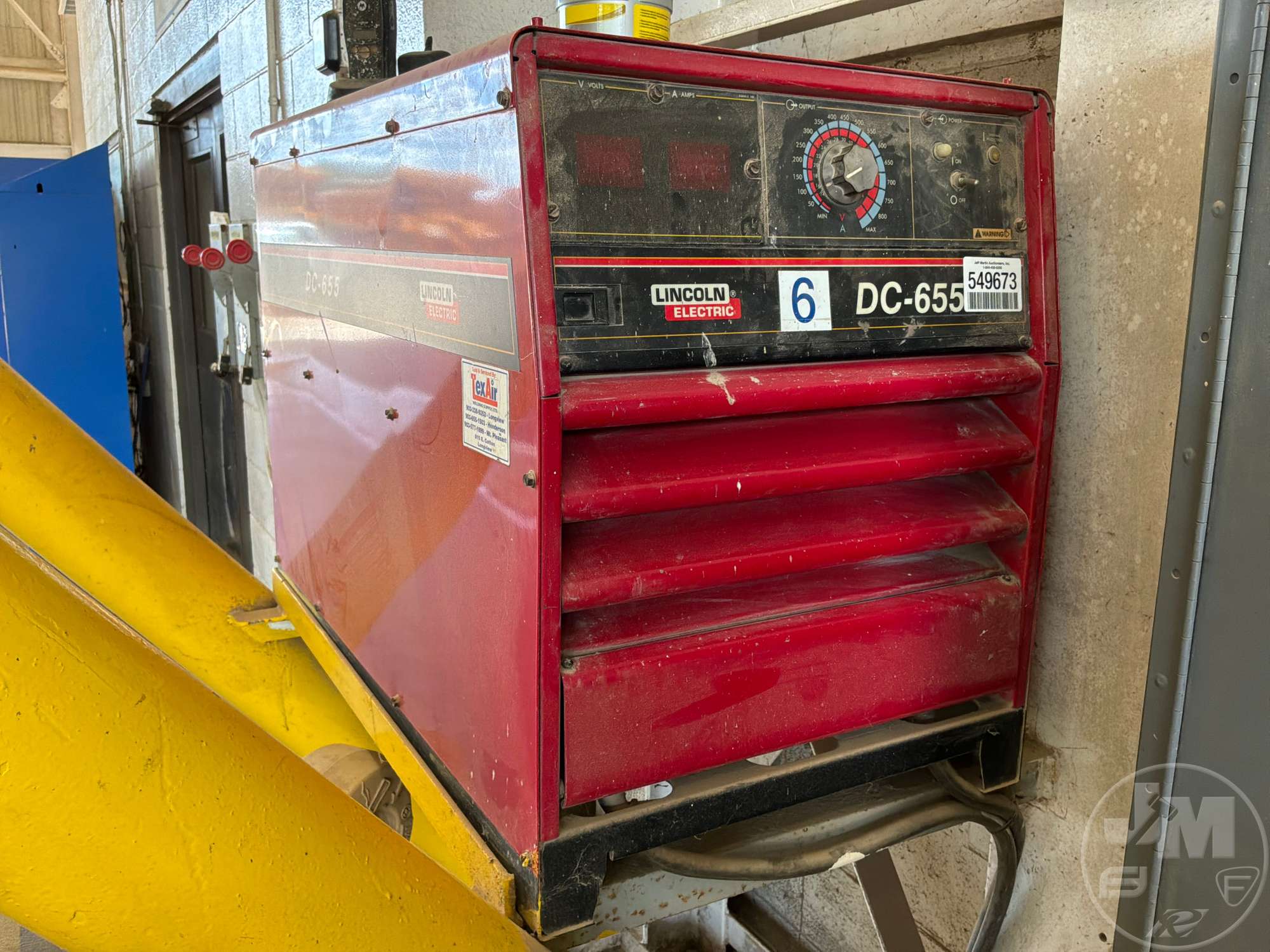 Photo of Lincoln DC-655