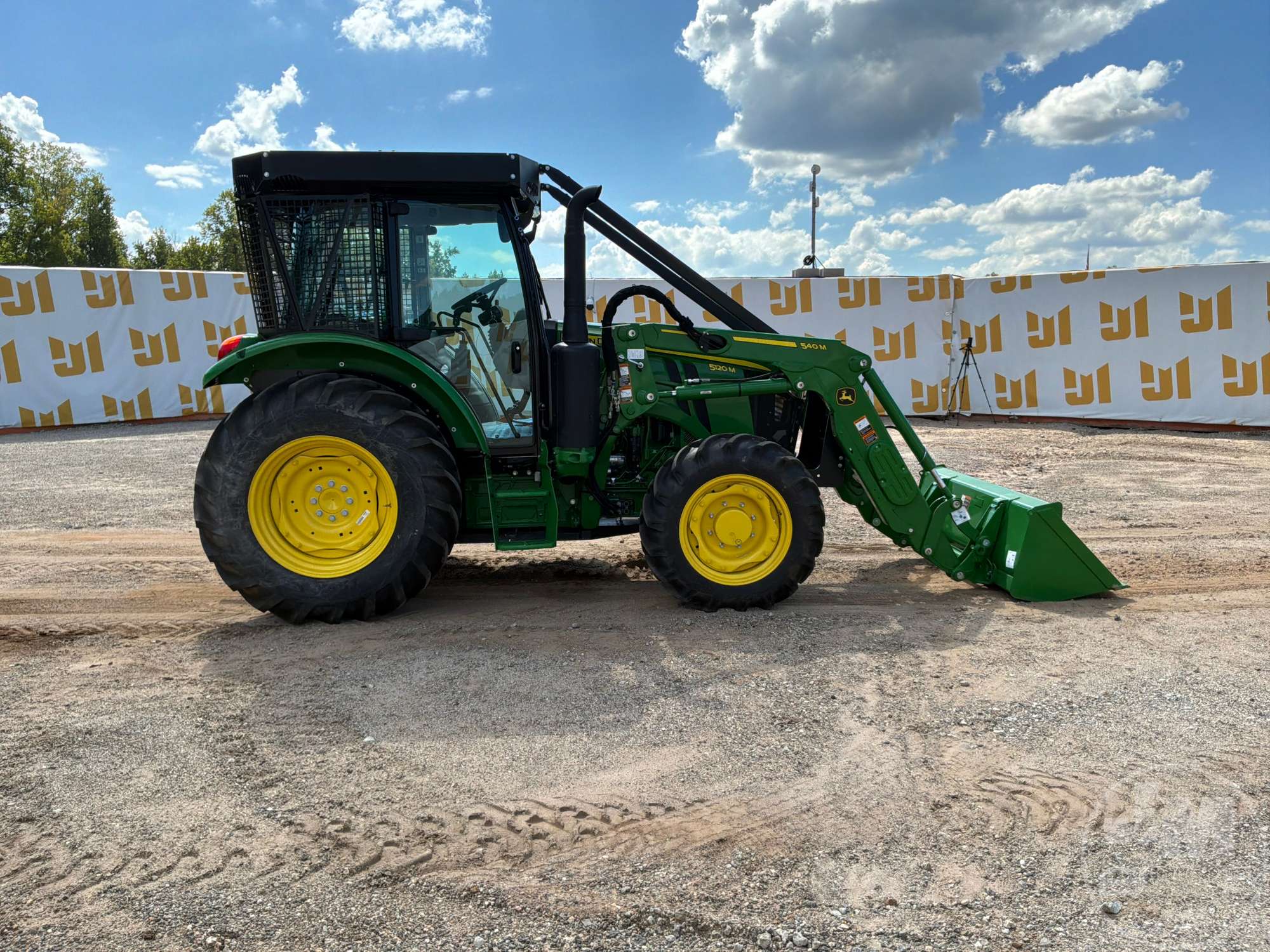 2025 John Deere 5120M