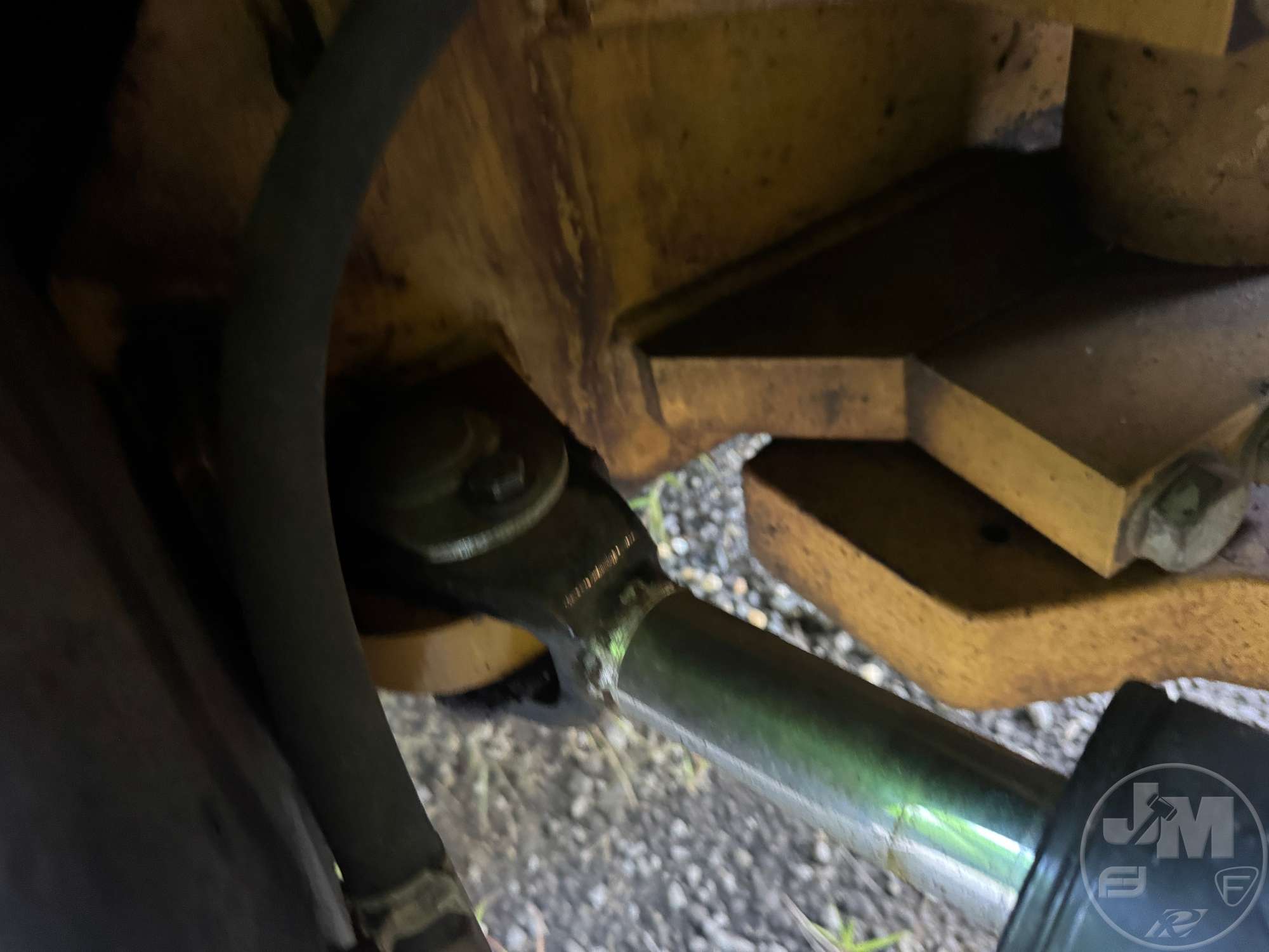2015 Caterpillar CB64B
