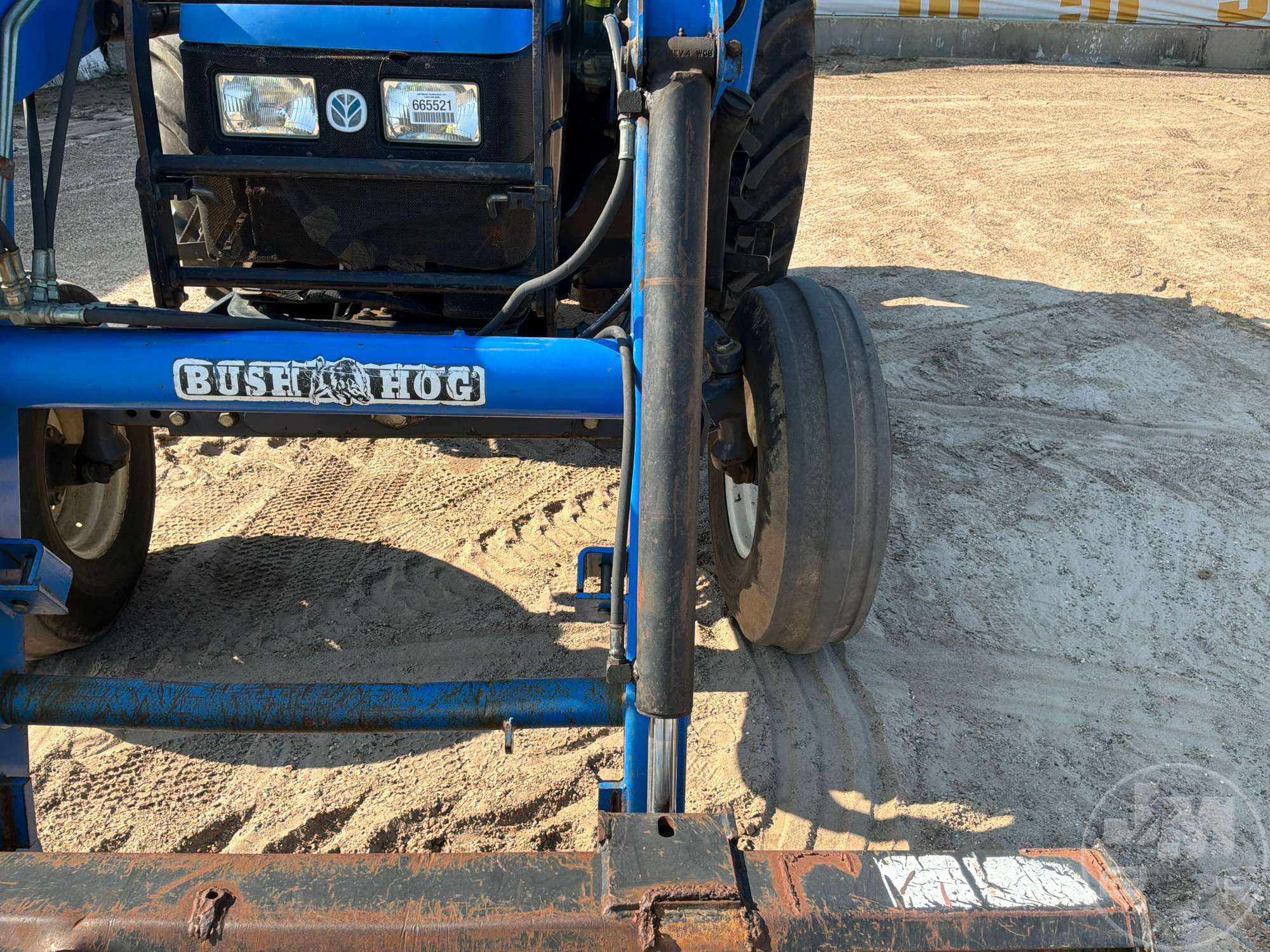 0 New Holland TS110