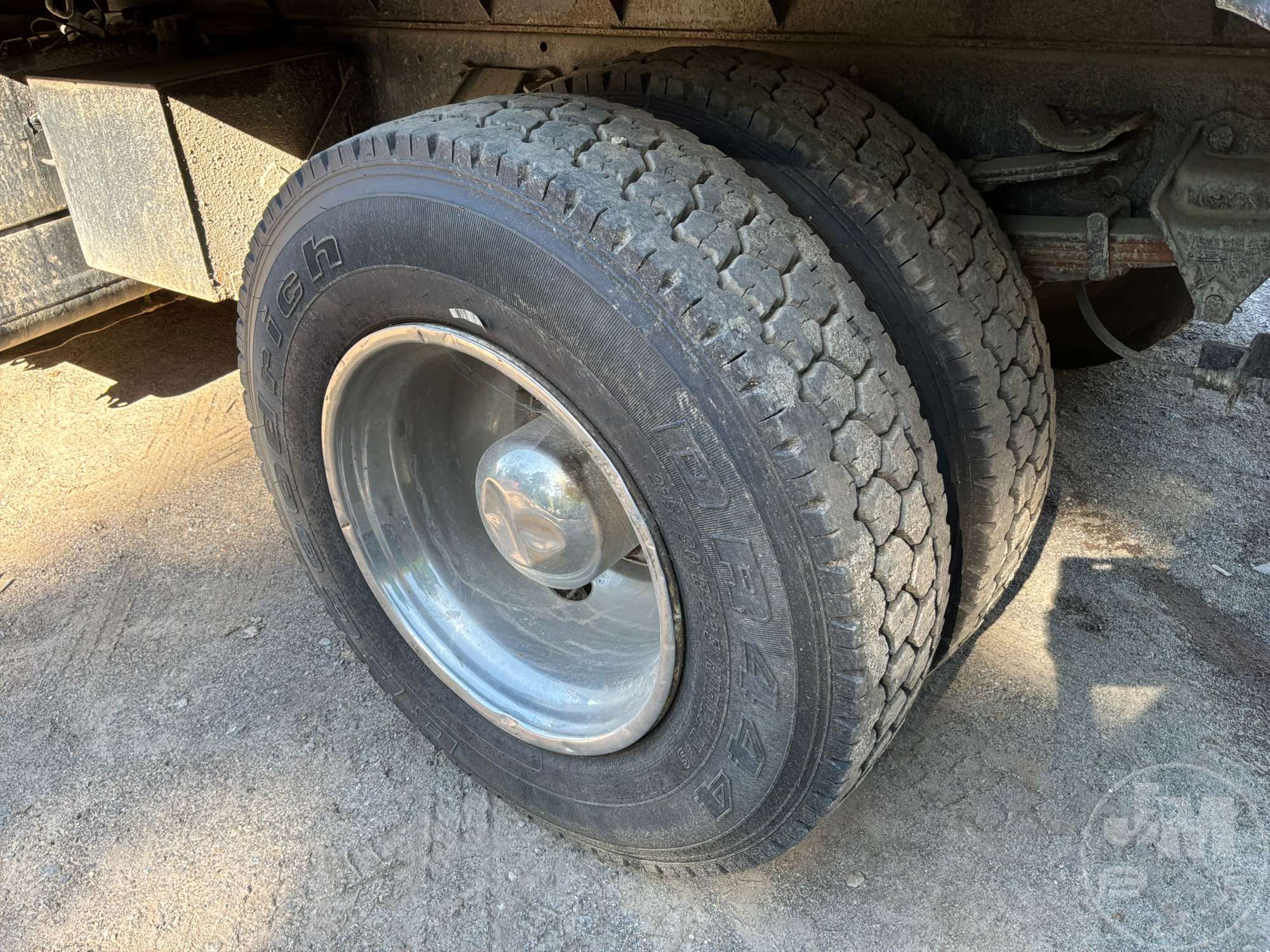 1993 Ford L9000