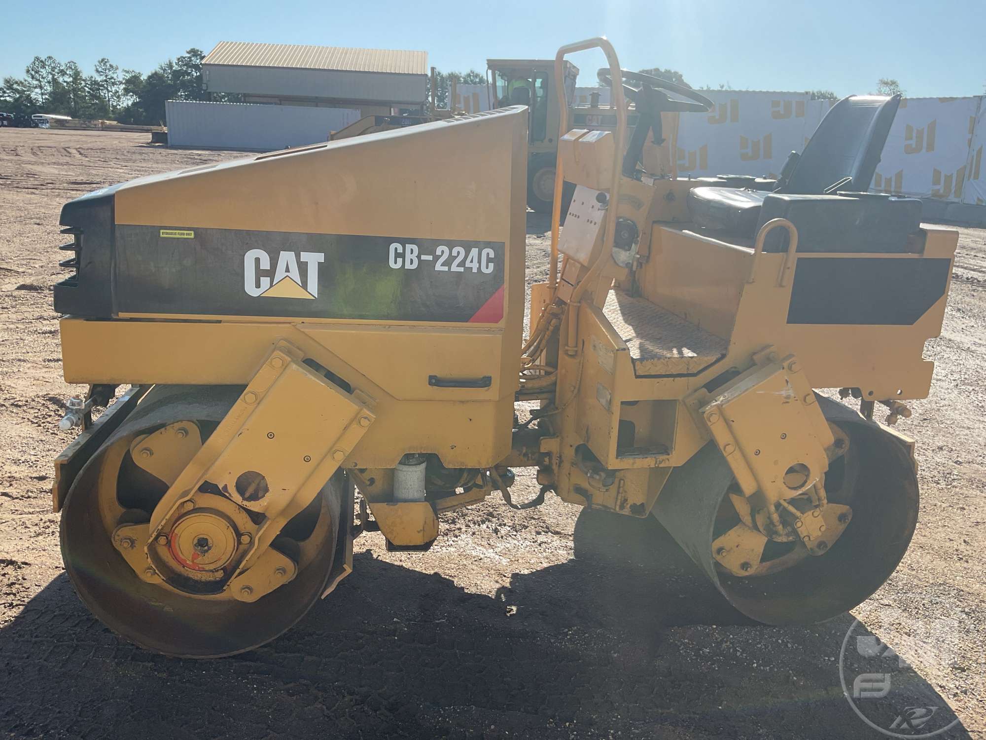 1998 Caterpillar CB224C