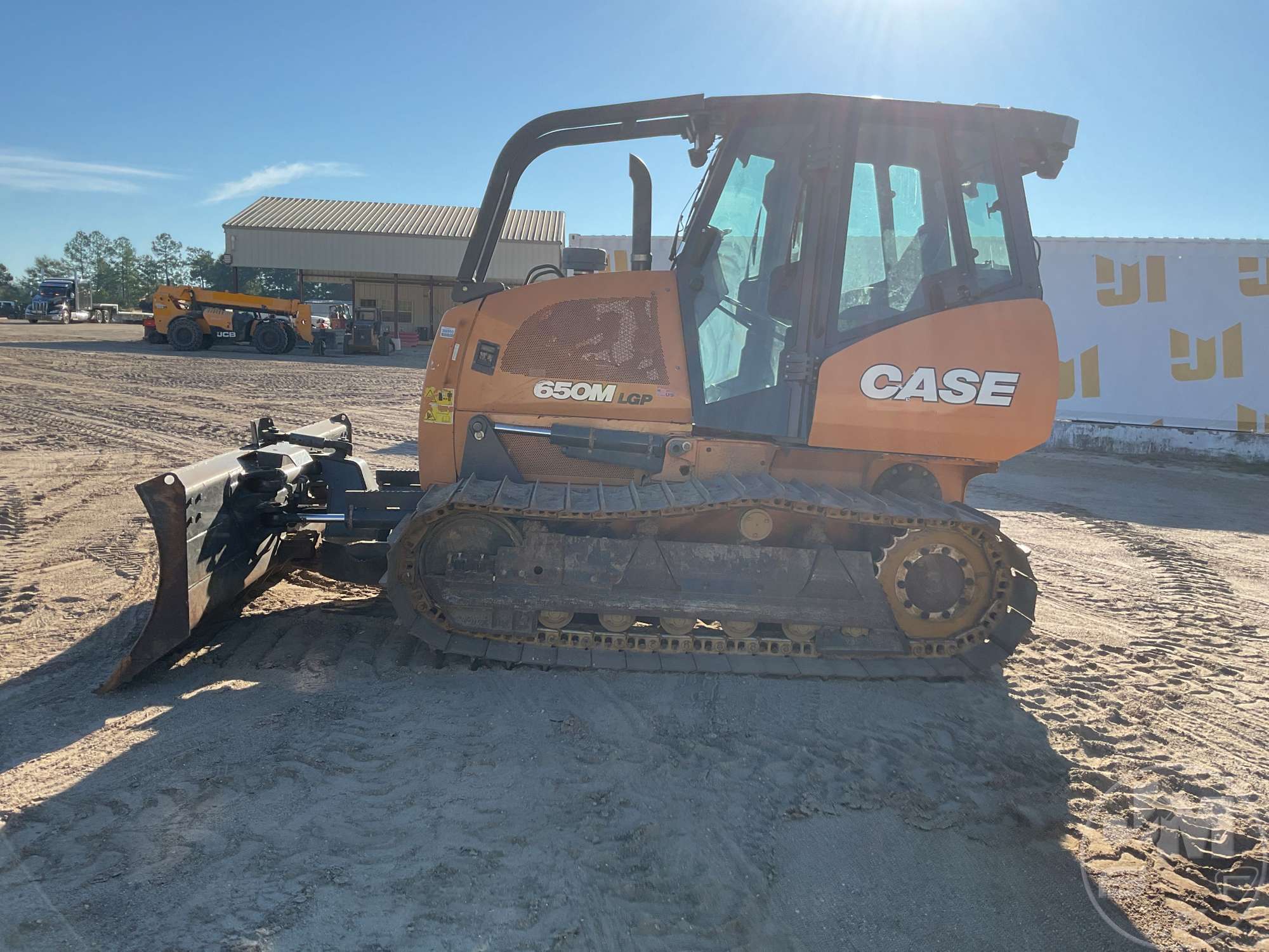 2021 Case 650M