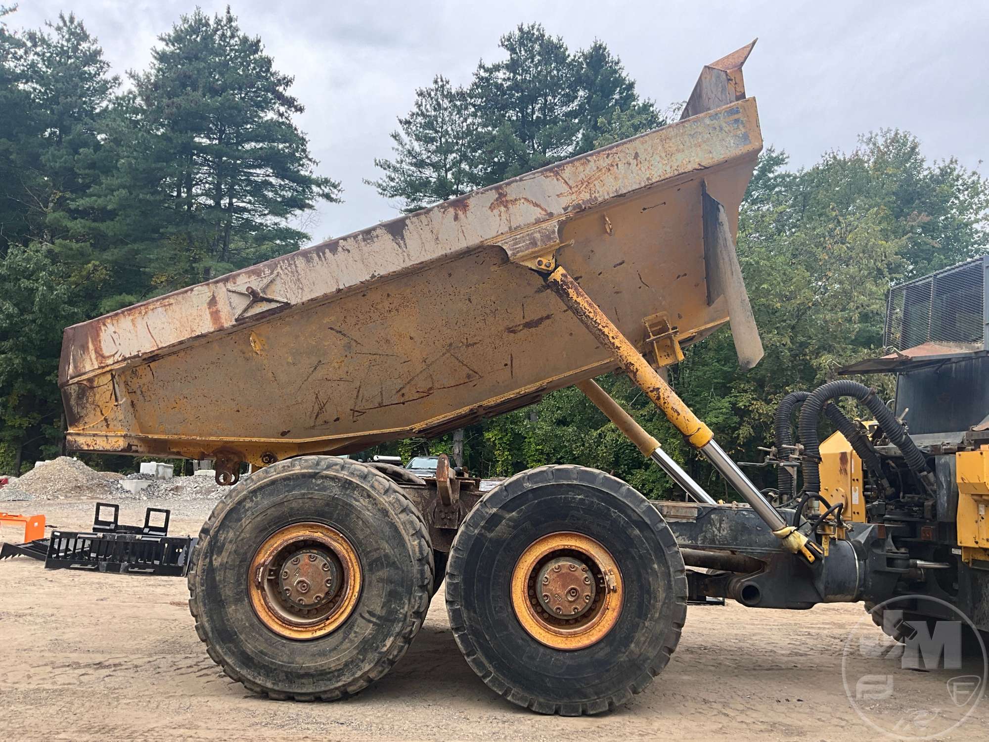 2006 Komatsu HM350-2