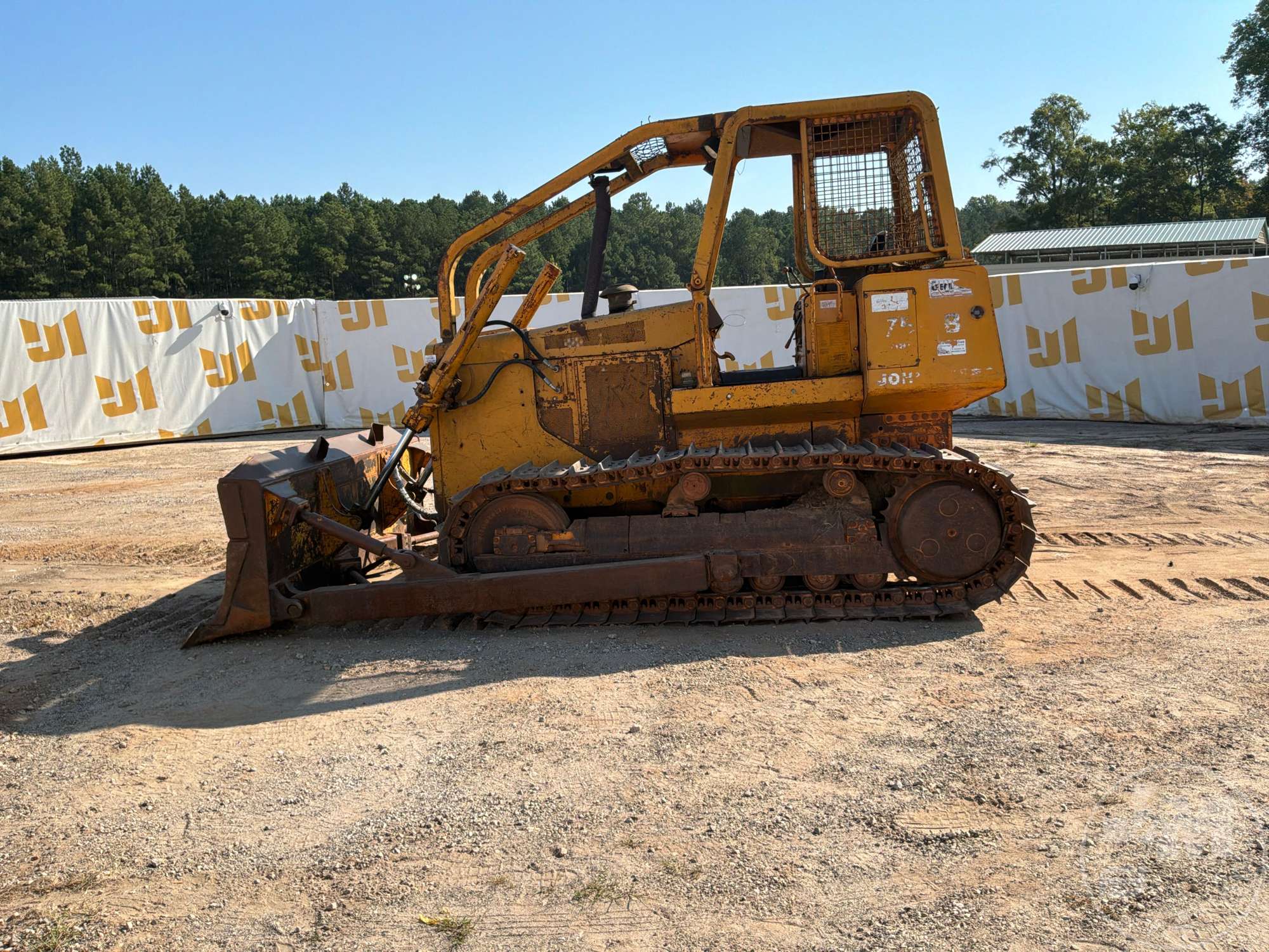 1988 John Deere 750 B