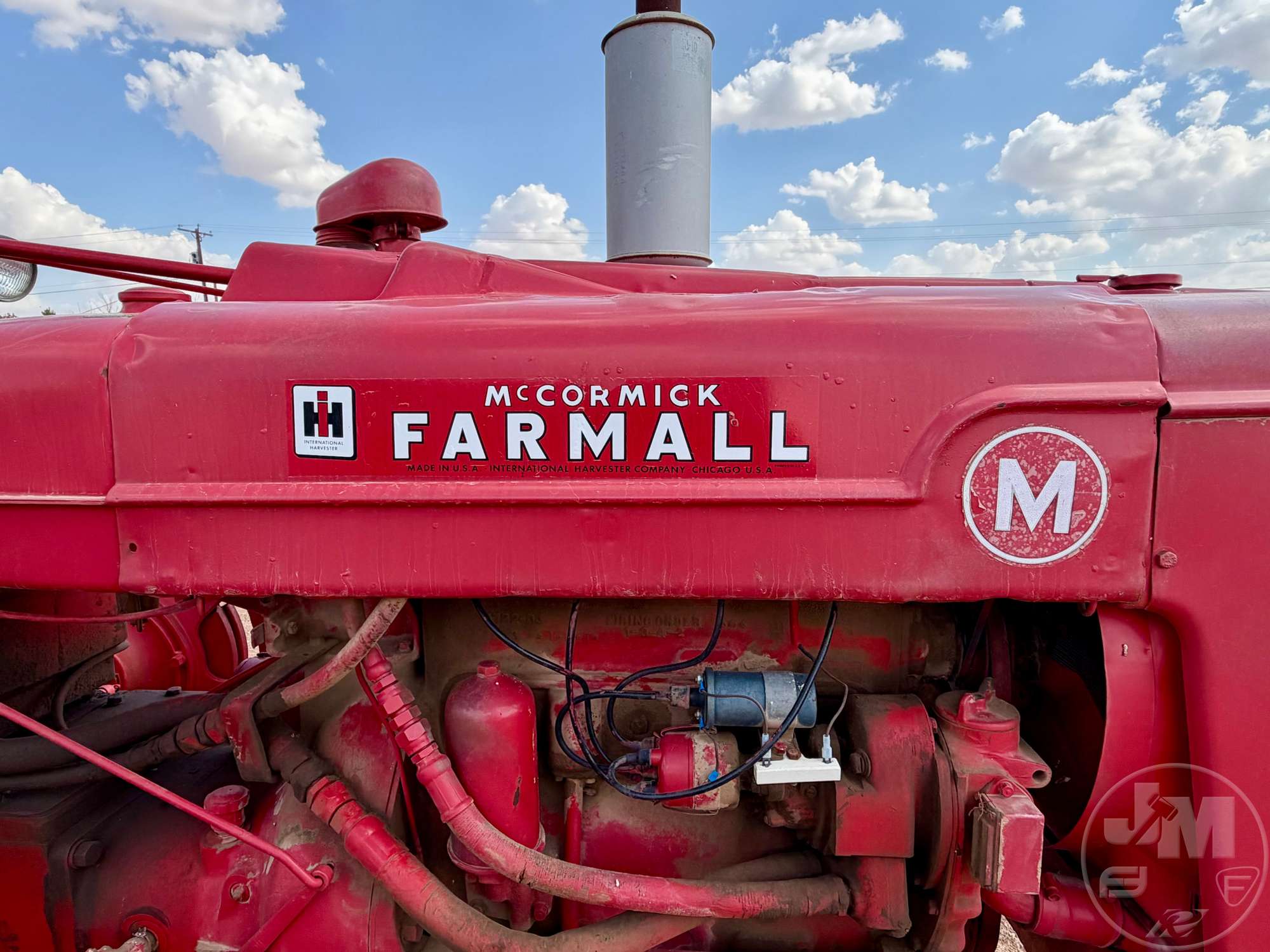 0 International MCCORMICK FARMALL