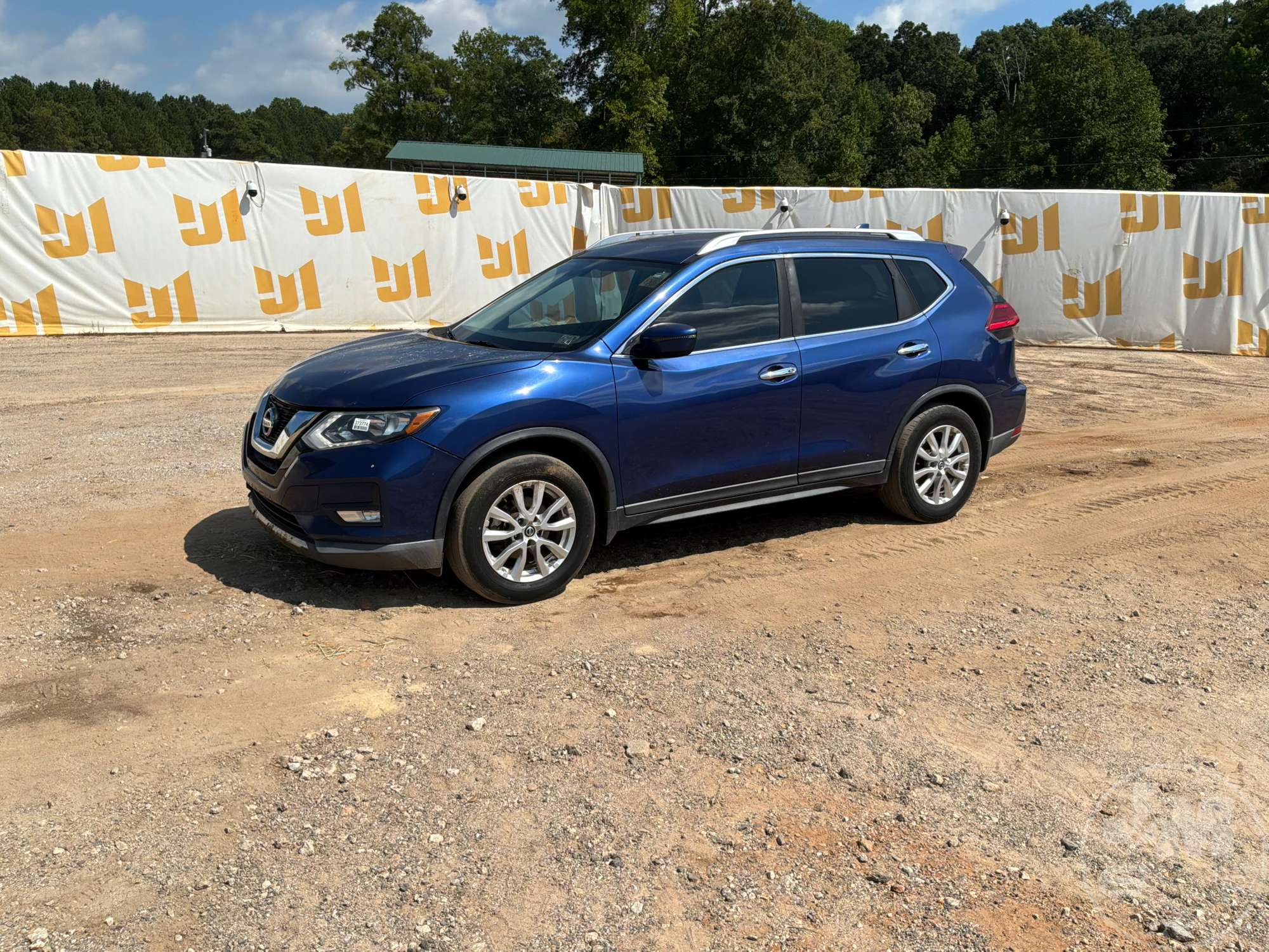 Photo of 2017 Nissan ROGUE