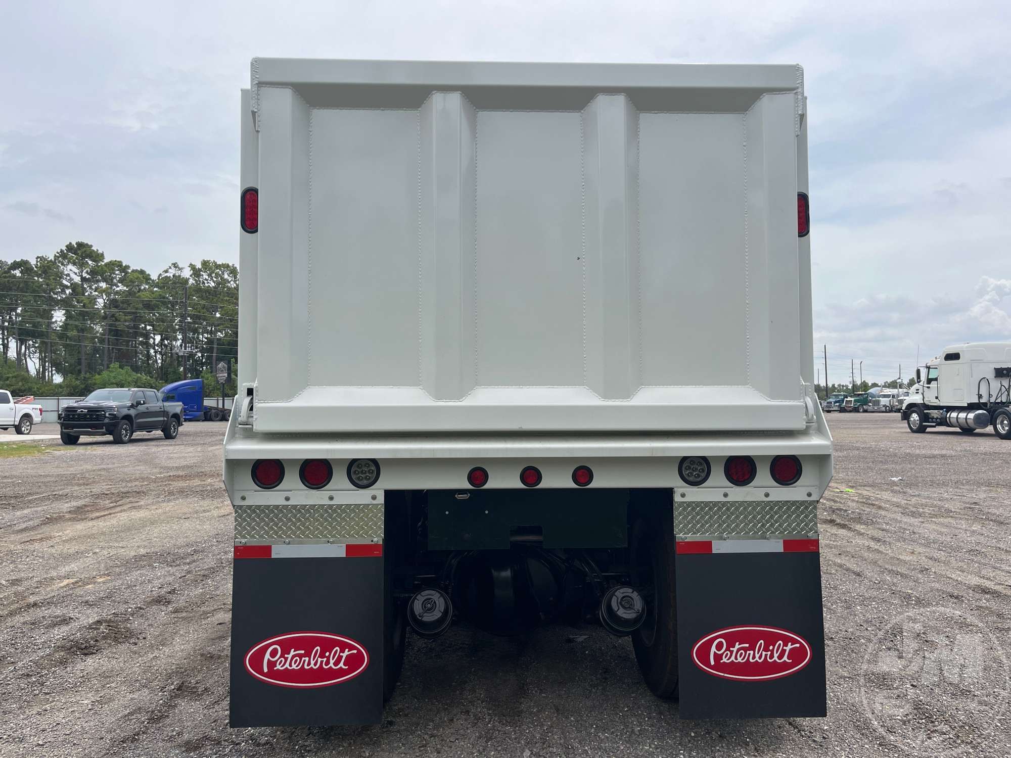 2015 Peterbilt 567