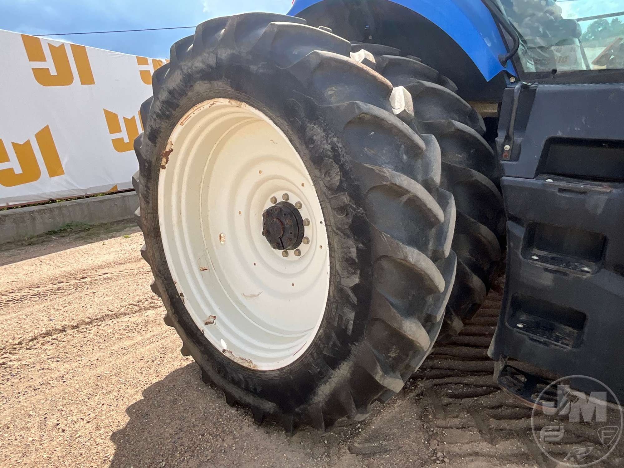 2019 New Holland T8.320