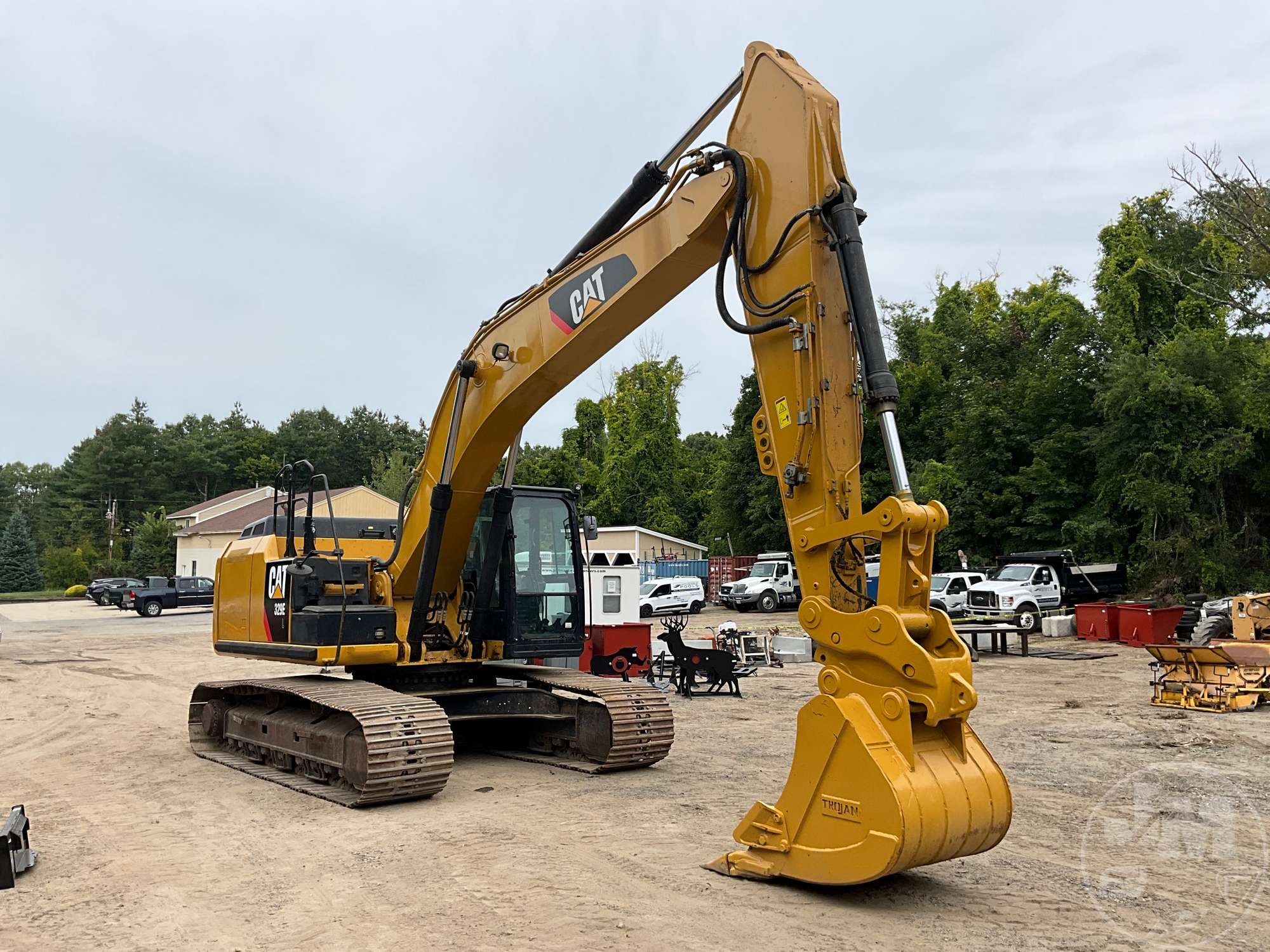 2012 Caterpillar 329E L