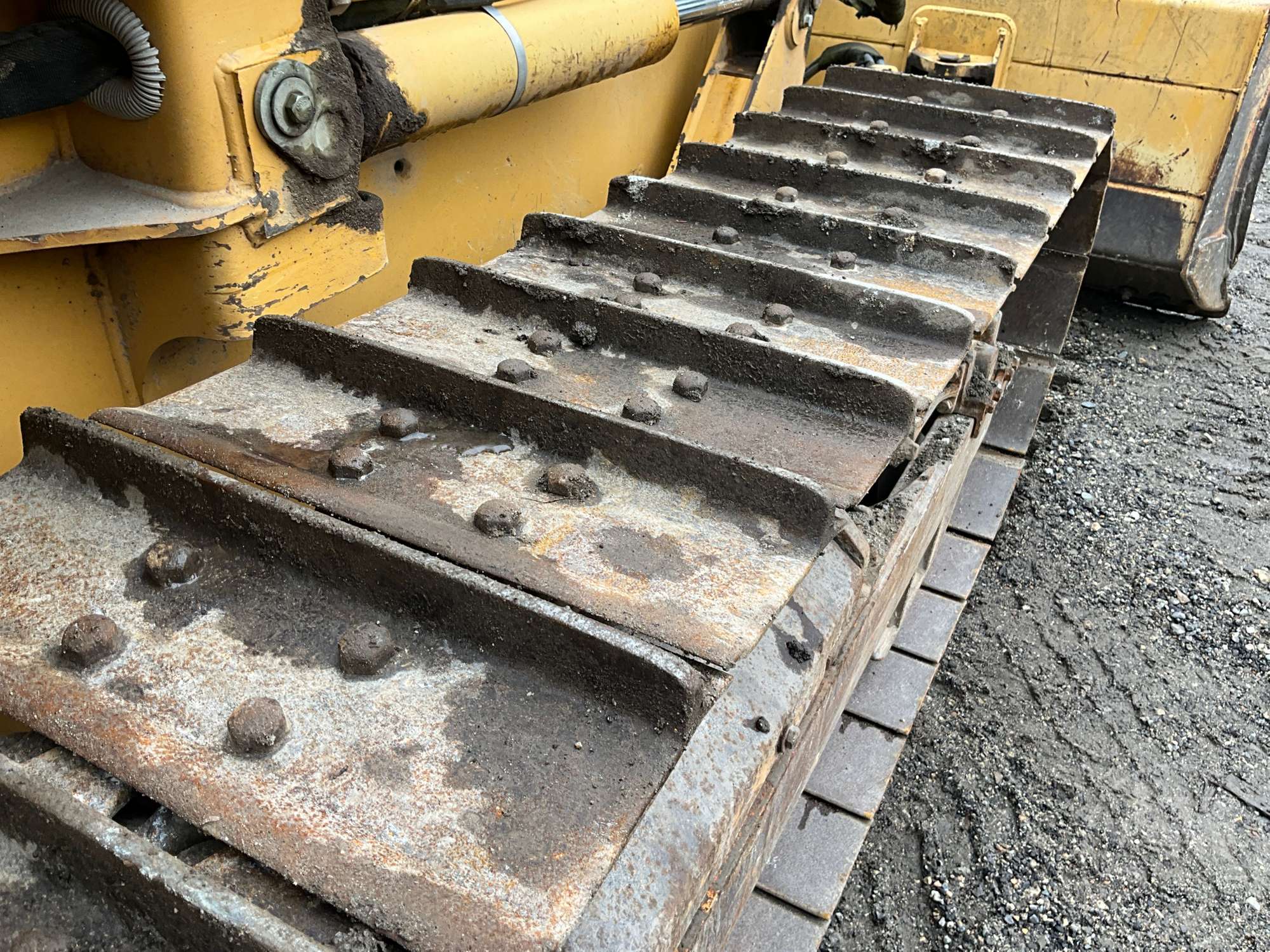 2005 John Deere 450J LT