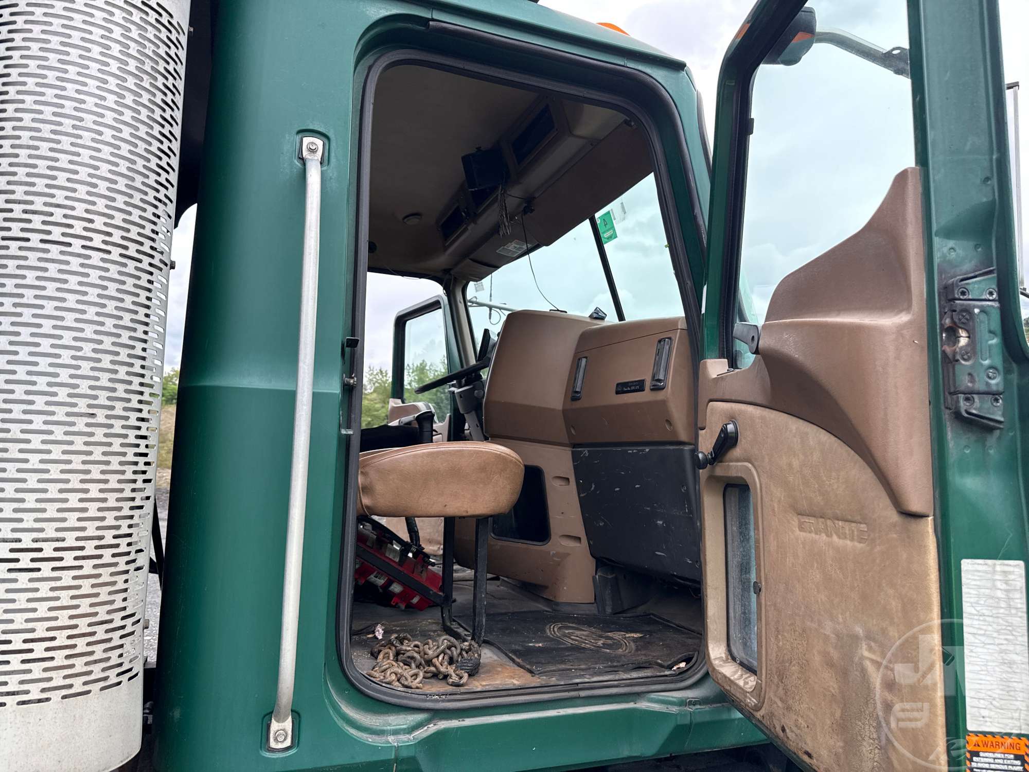 2007 Mack CTP GRANITE