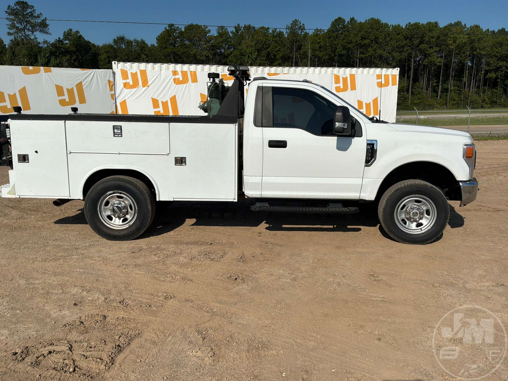 2022 Ford F-350 XL SD