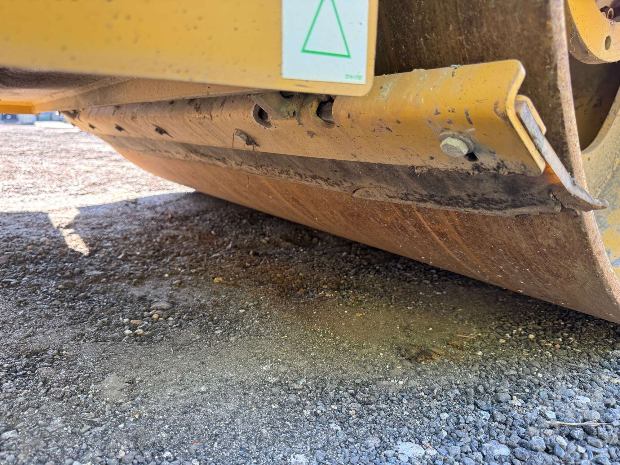 2016 Caterpillar CB54B