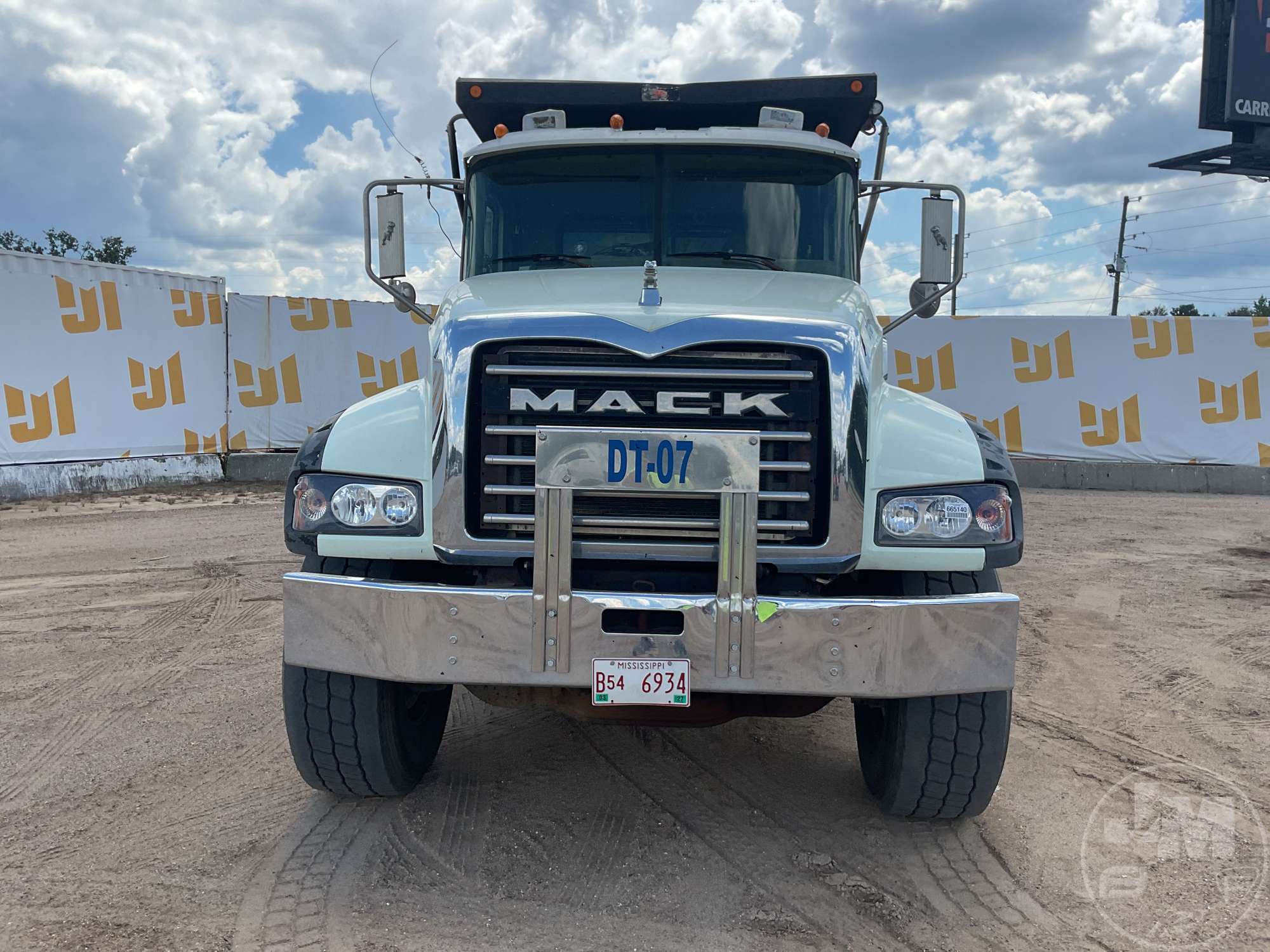 2007 Mack CTP GRANITE