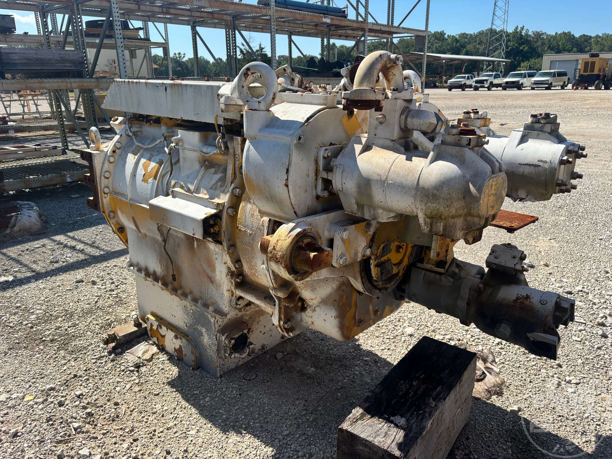 0 Komatsu 530M TRANSMISSION
