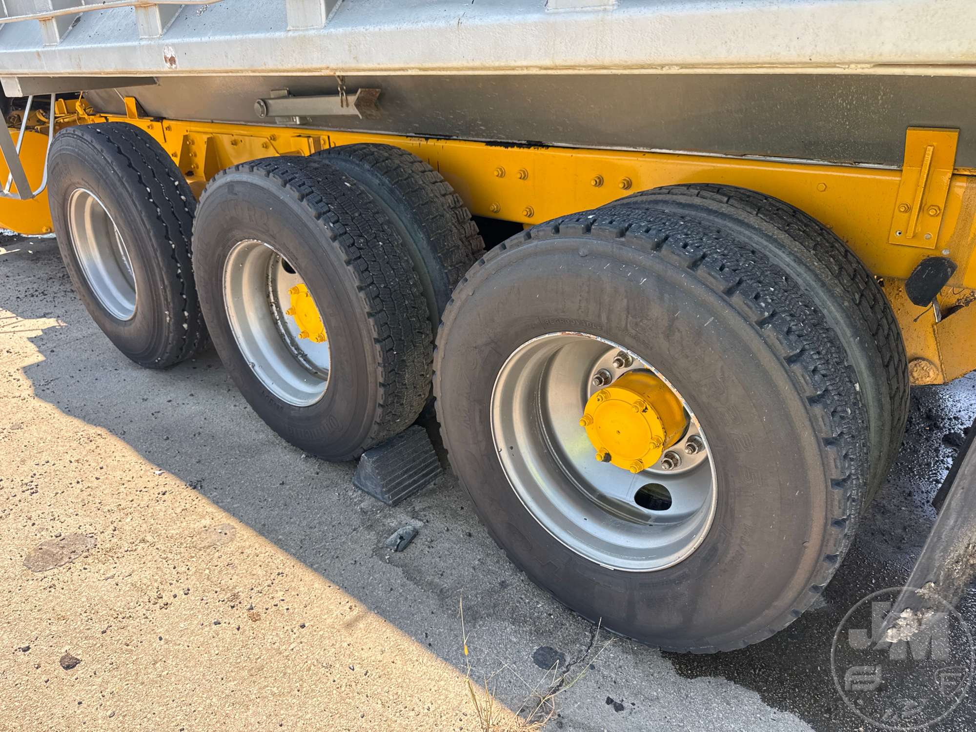1996 Mack RD688S