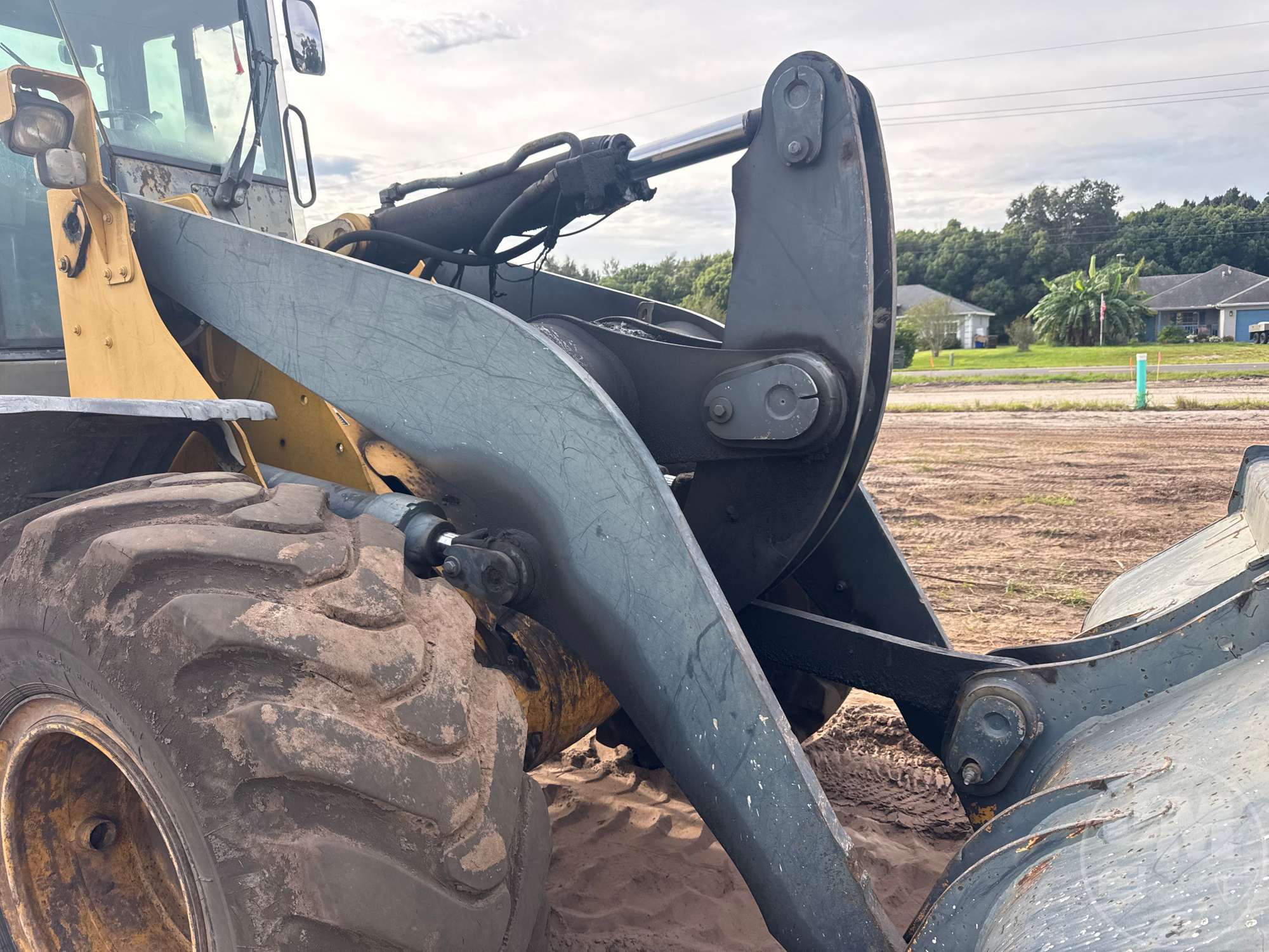 2005 John Deere 624J