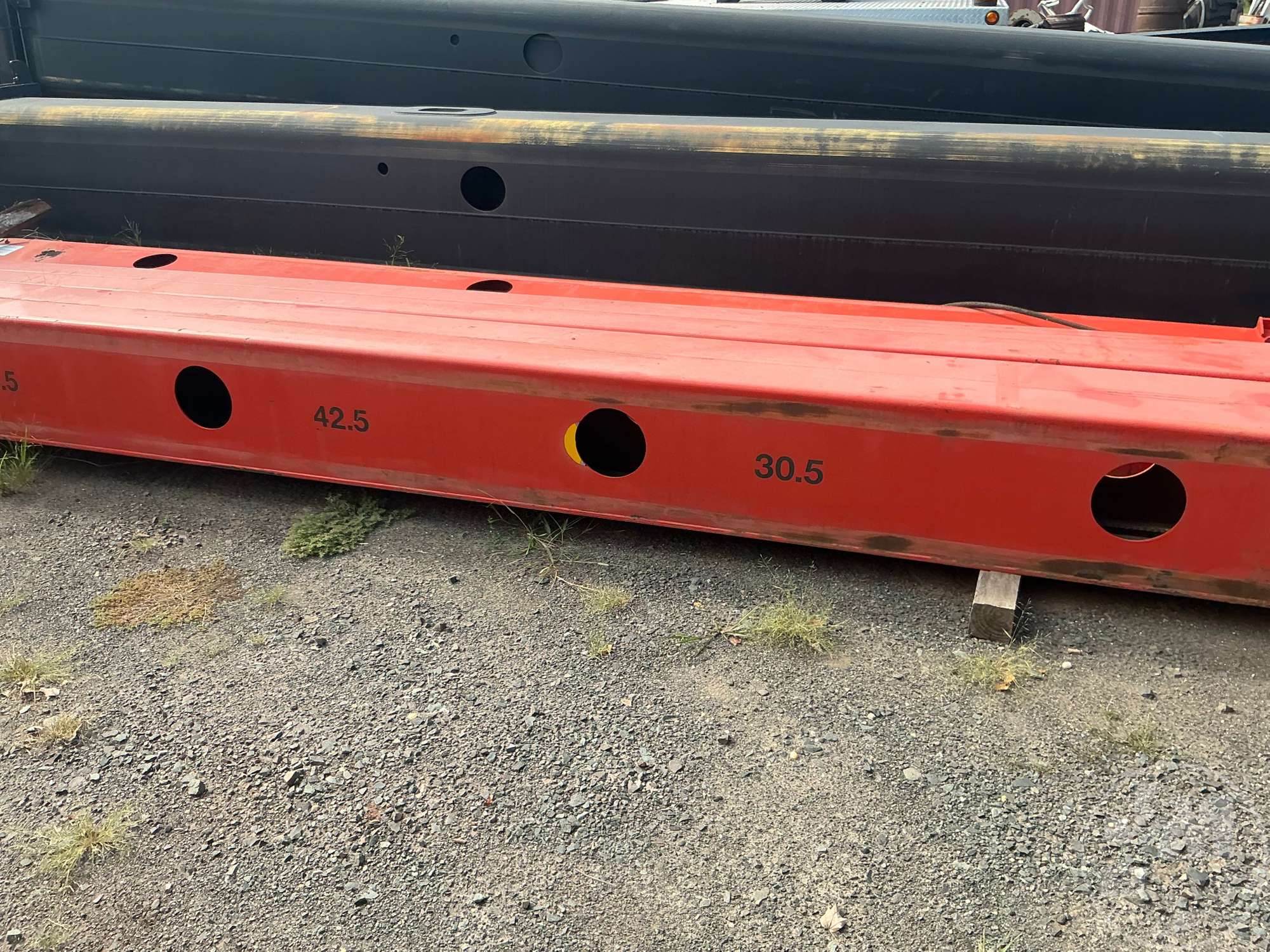 2003 Shuttlelift 5560B