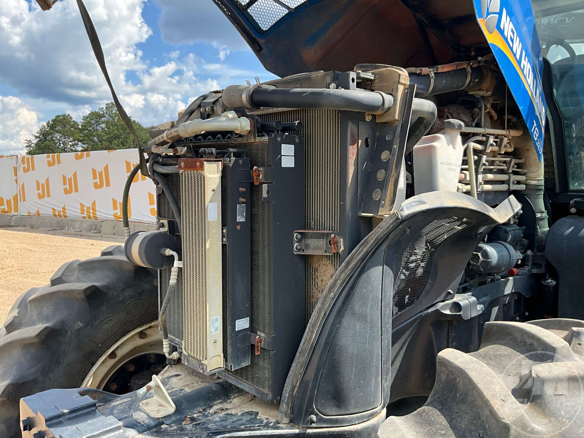 2019 New Holland T8.320