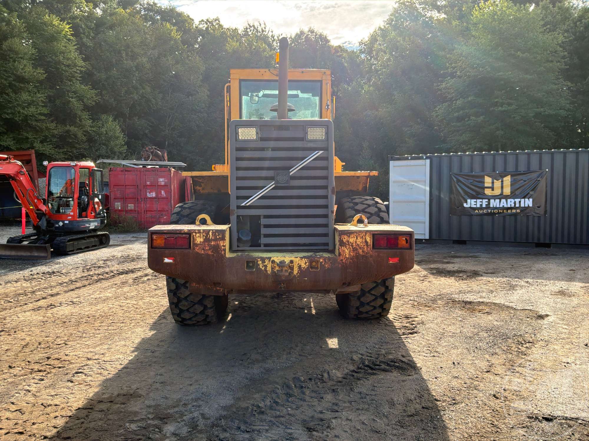 1999 Volvo L120C