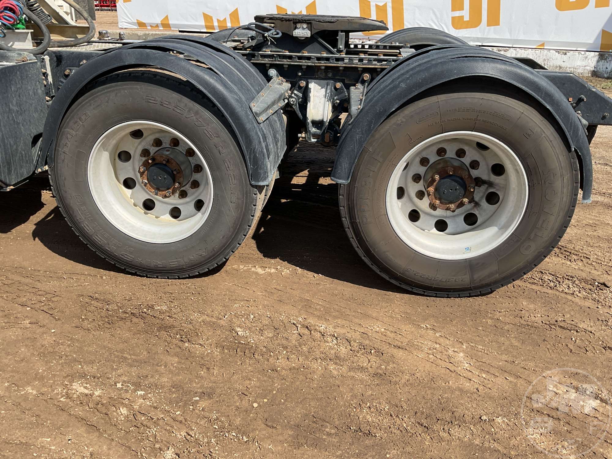 2016 Kenworth T880