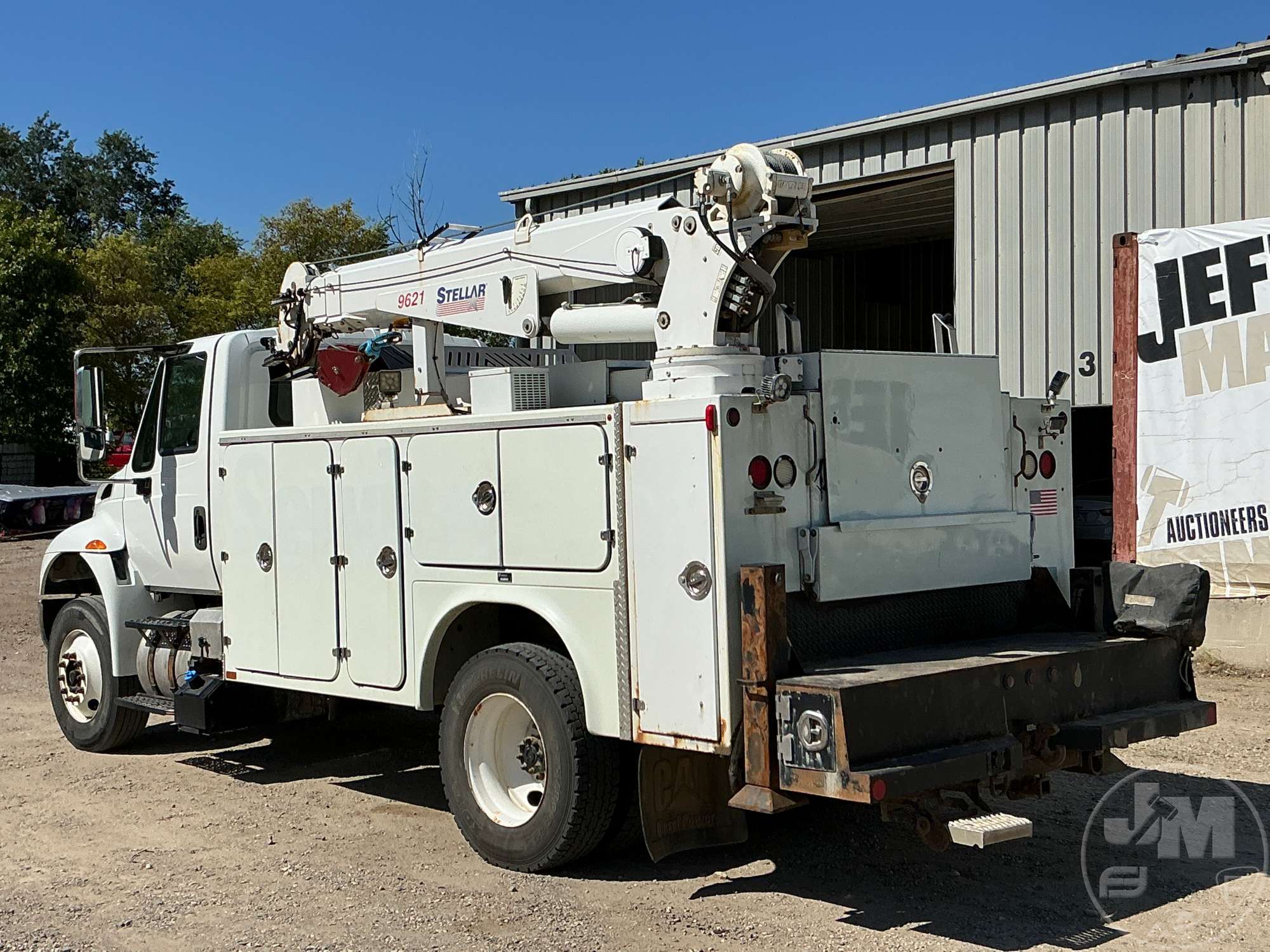 2016 International MA025