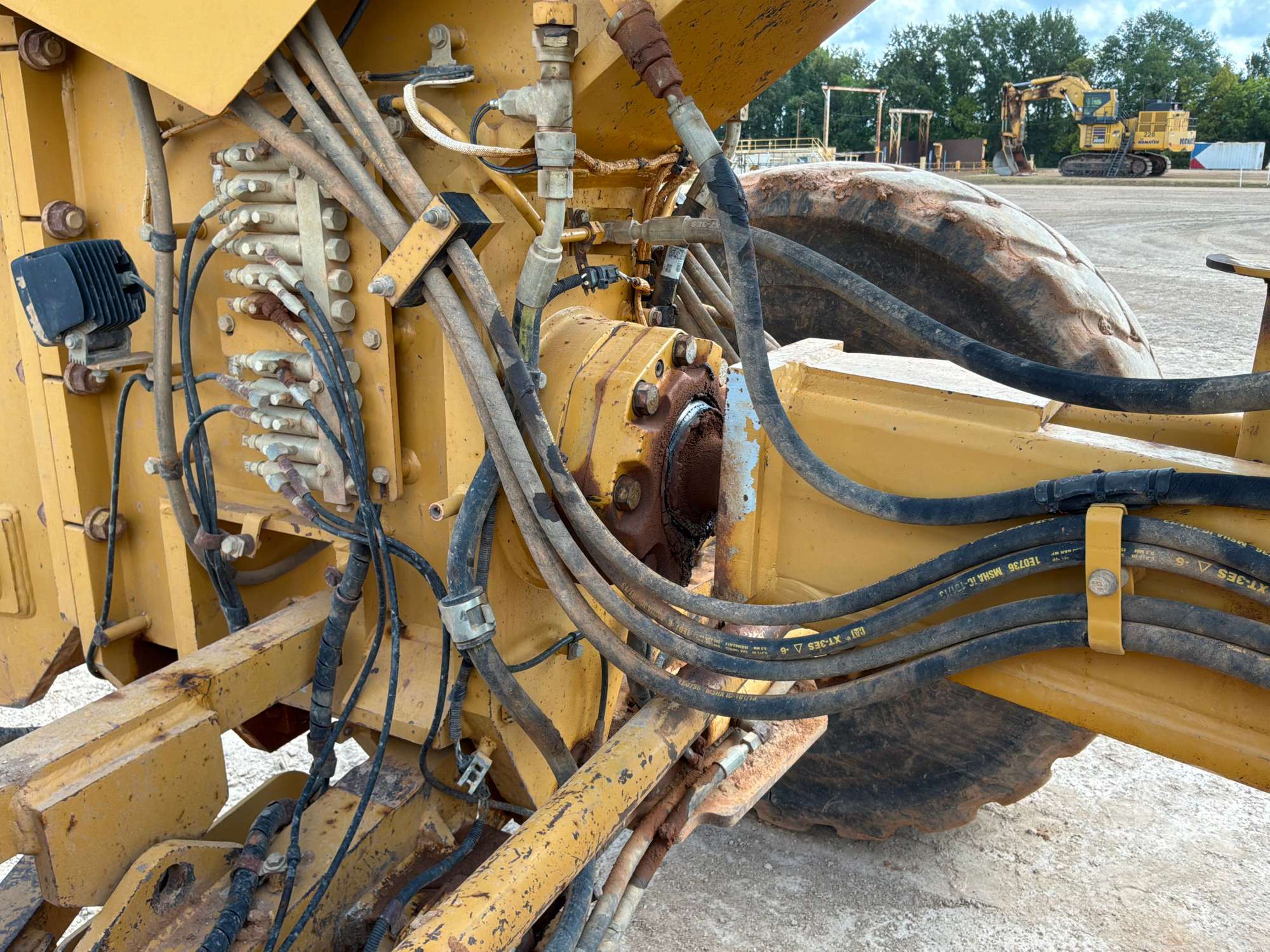 2008 Caterpillar 16M