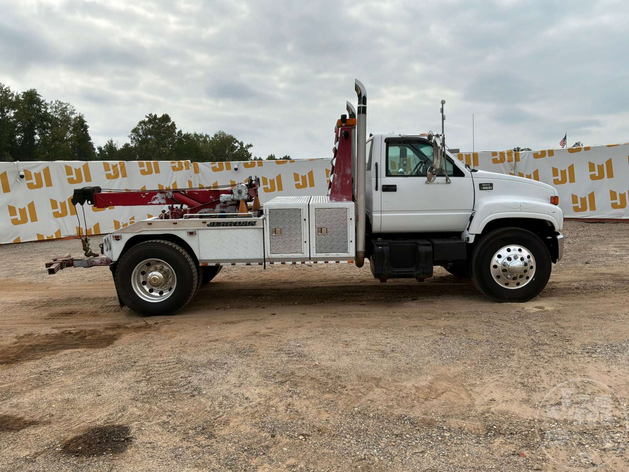 1997 GMC C6