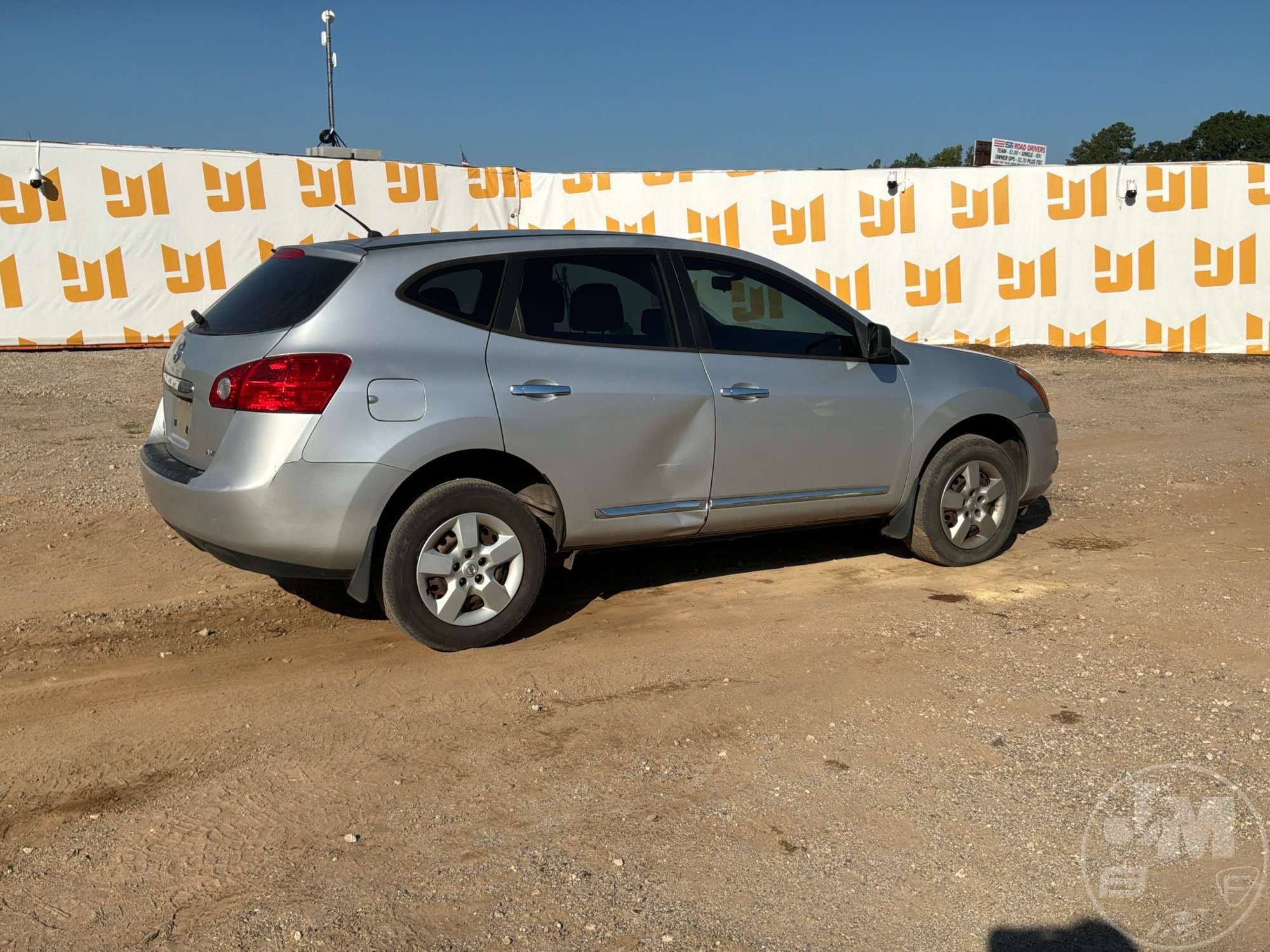 2014 Nissan ROGUE SELECT