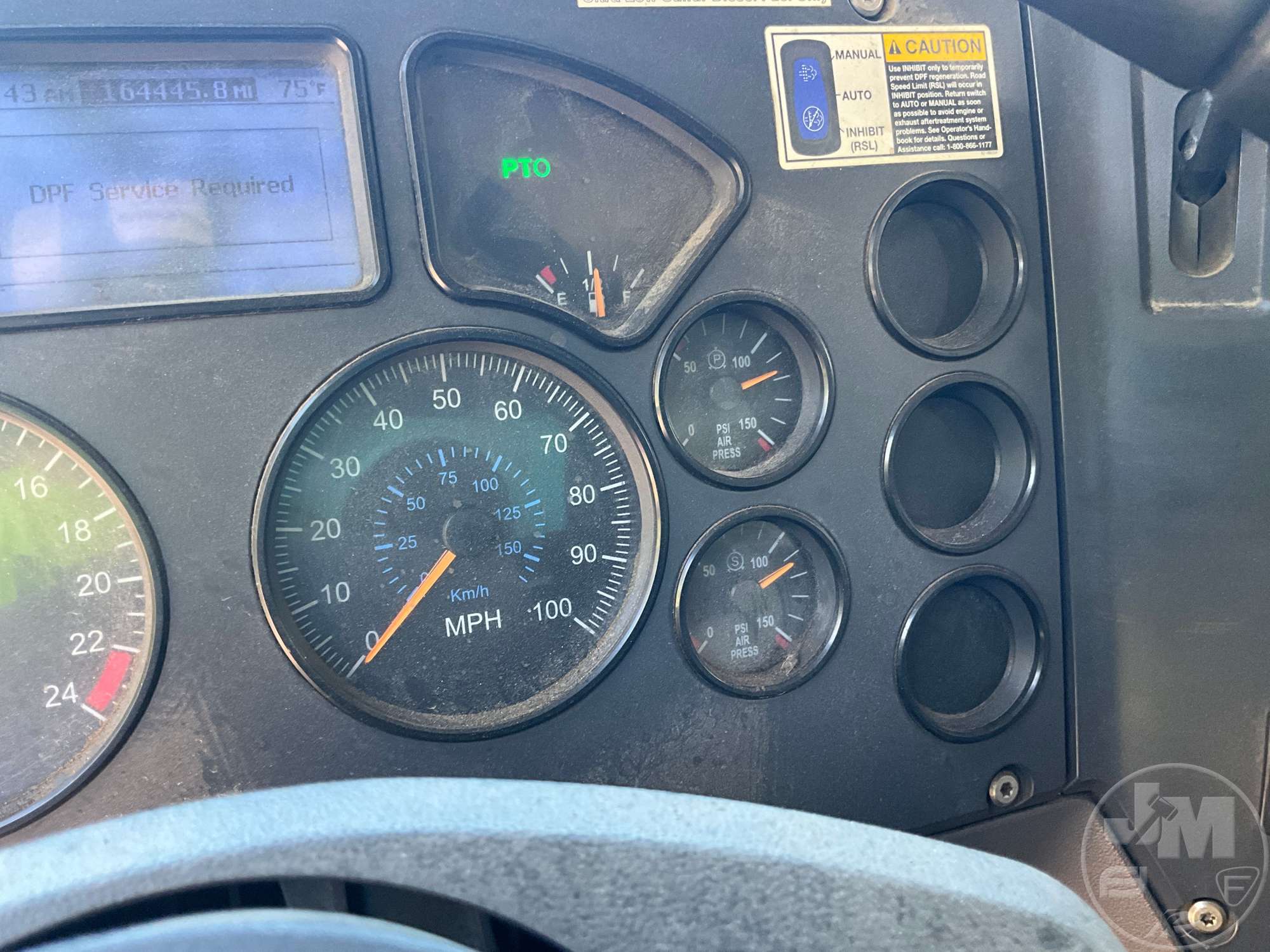 2009 Mack GU713