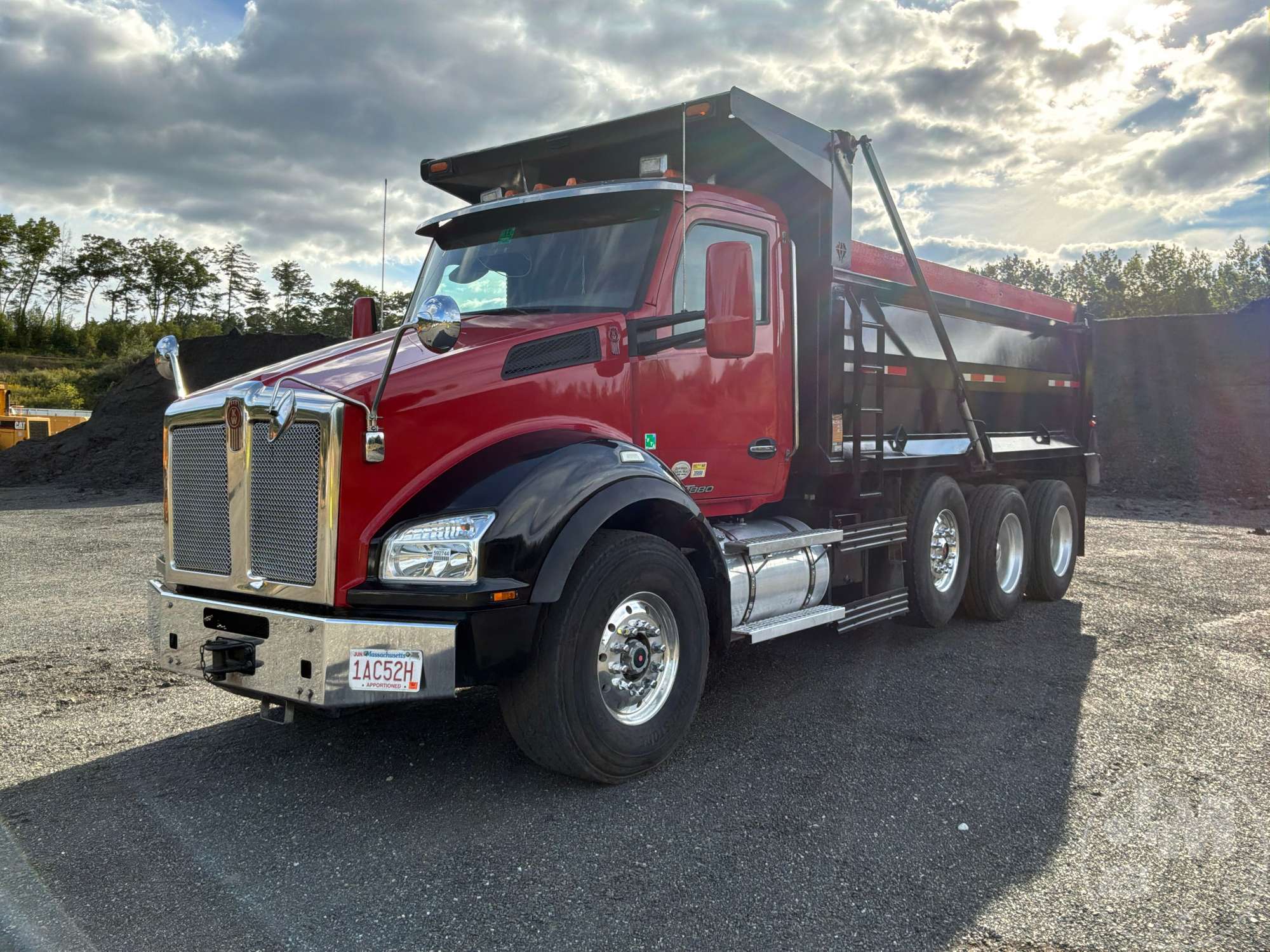 2016 Kenworth T880