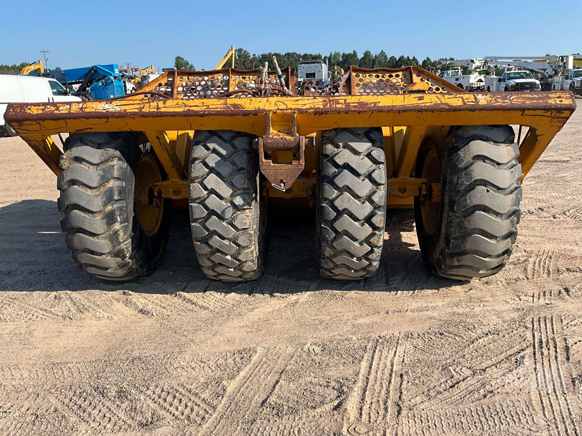 2005 John Deere 1812C
