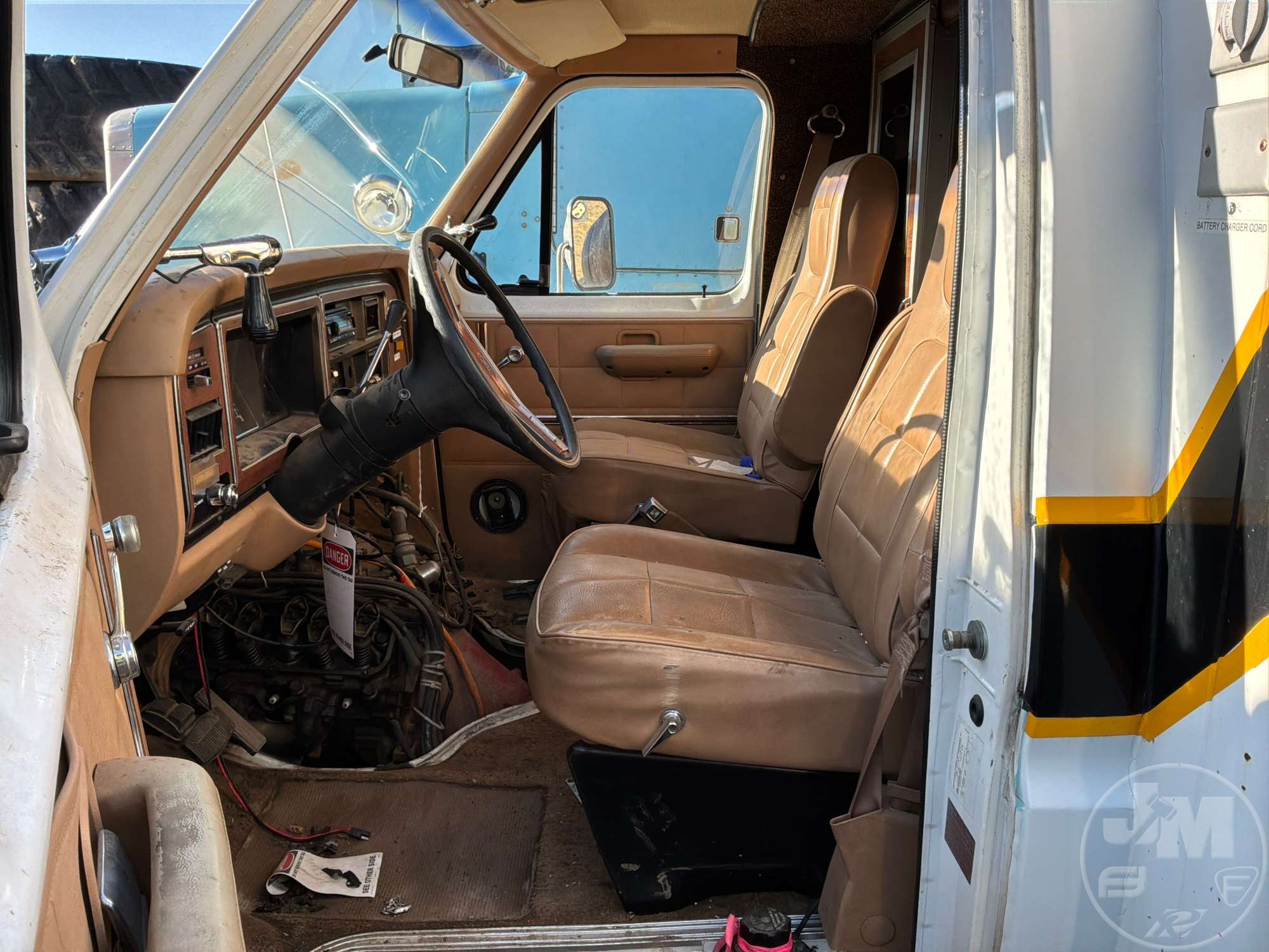 1983 Ford E-350
