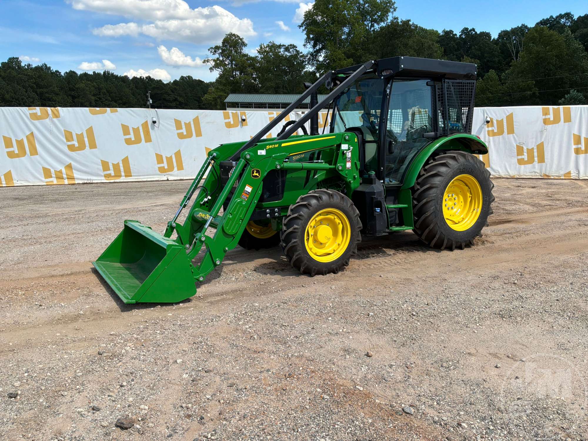 2025 John Deere 5120M