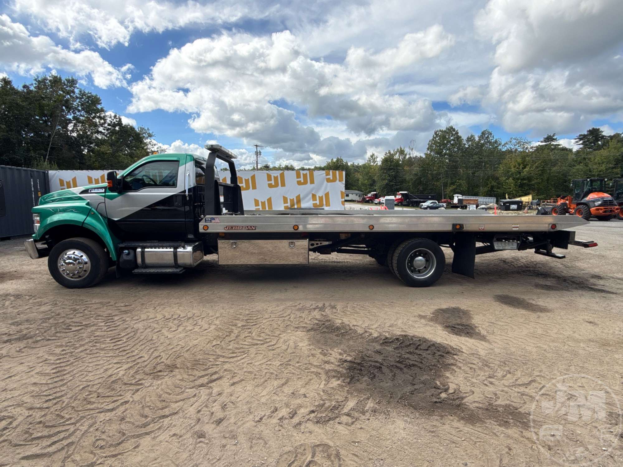 2017 Ford F650