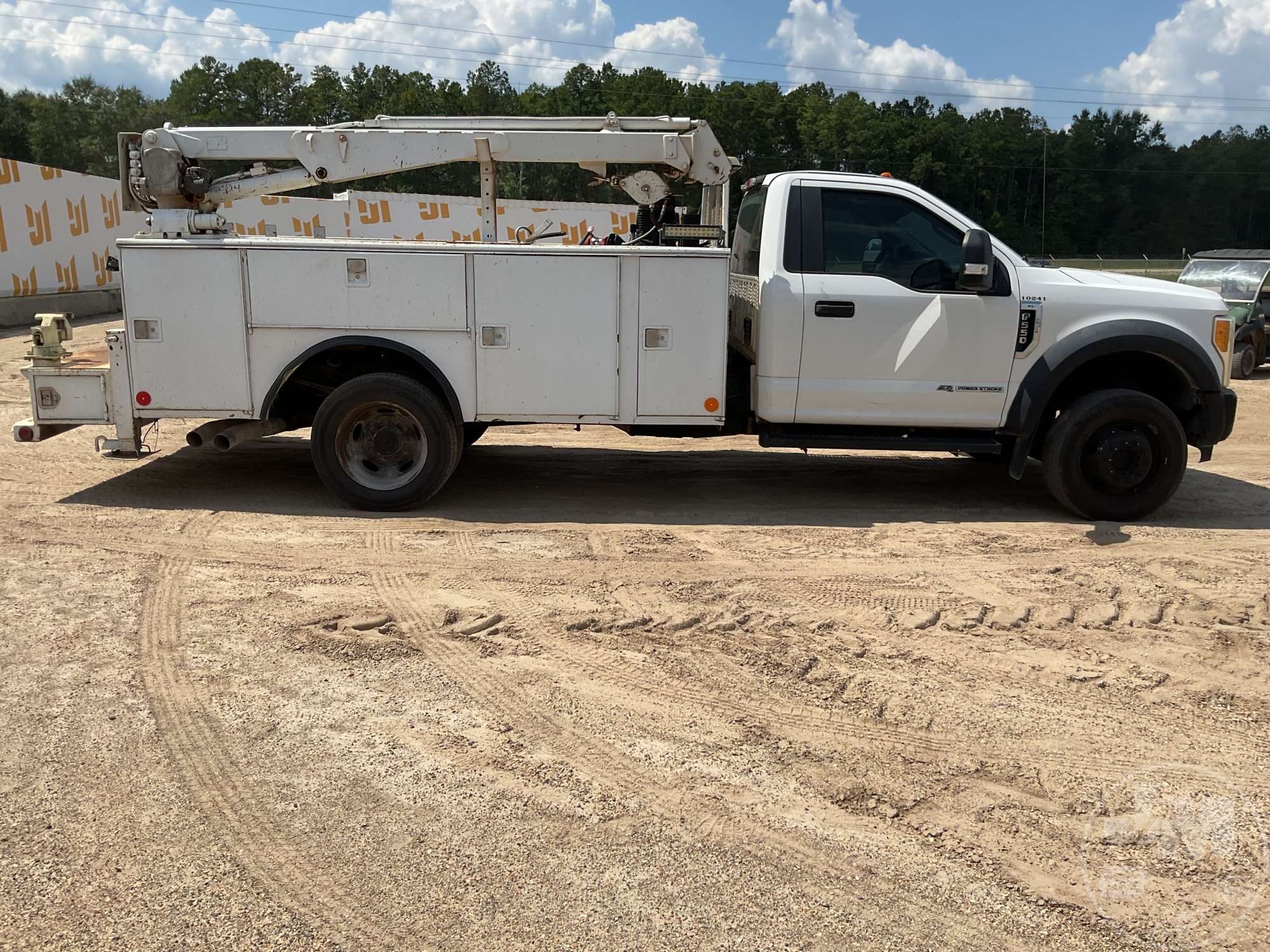 2017 Ford F-550