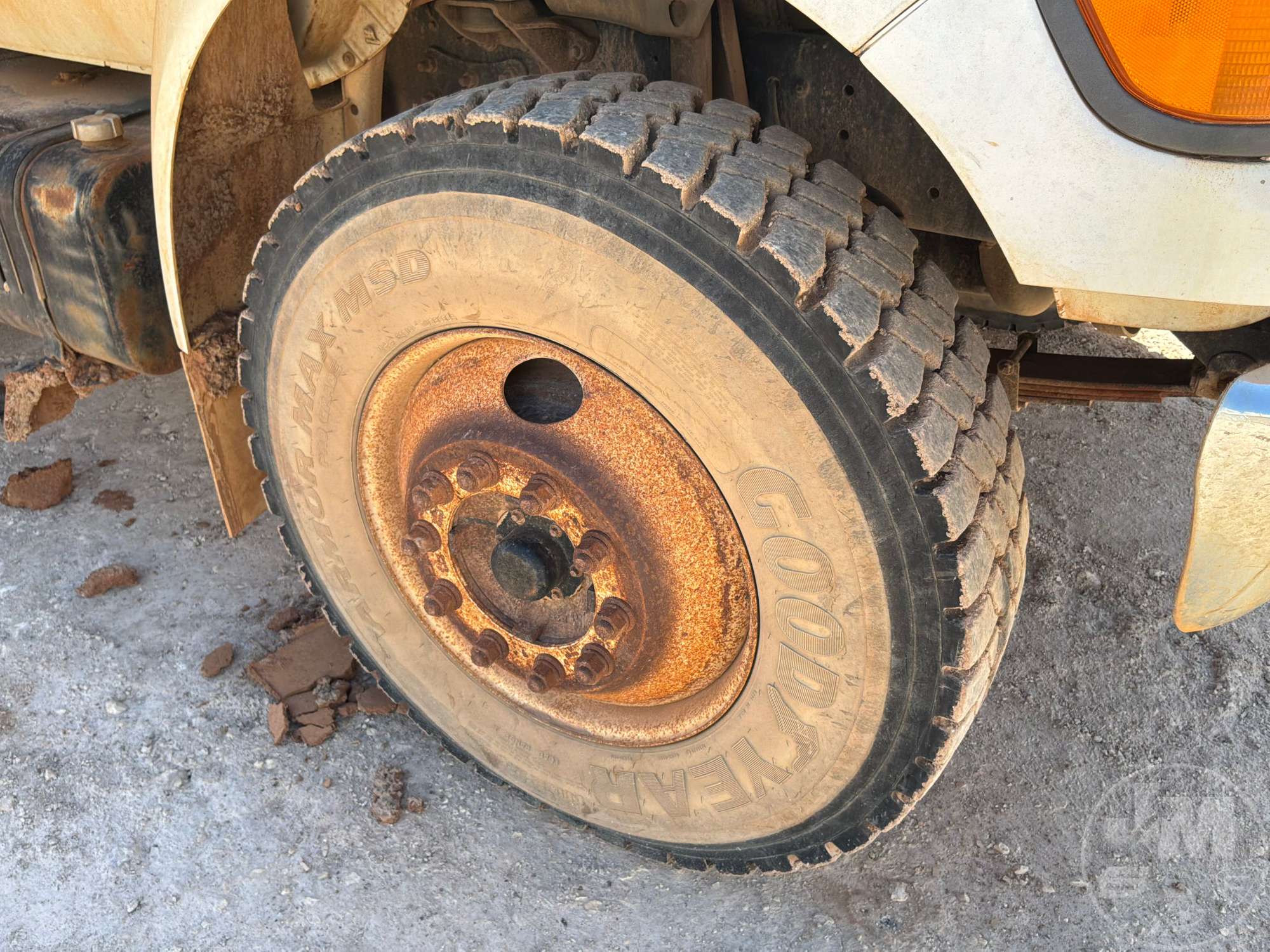 2002 Ford F750