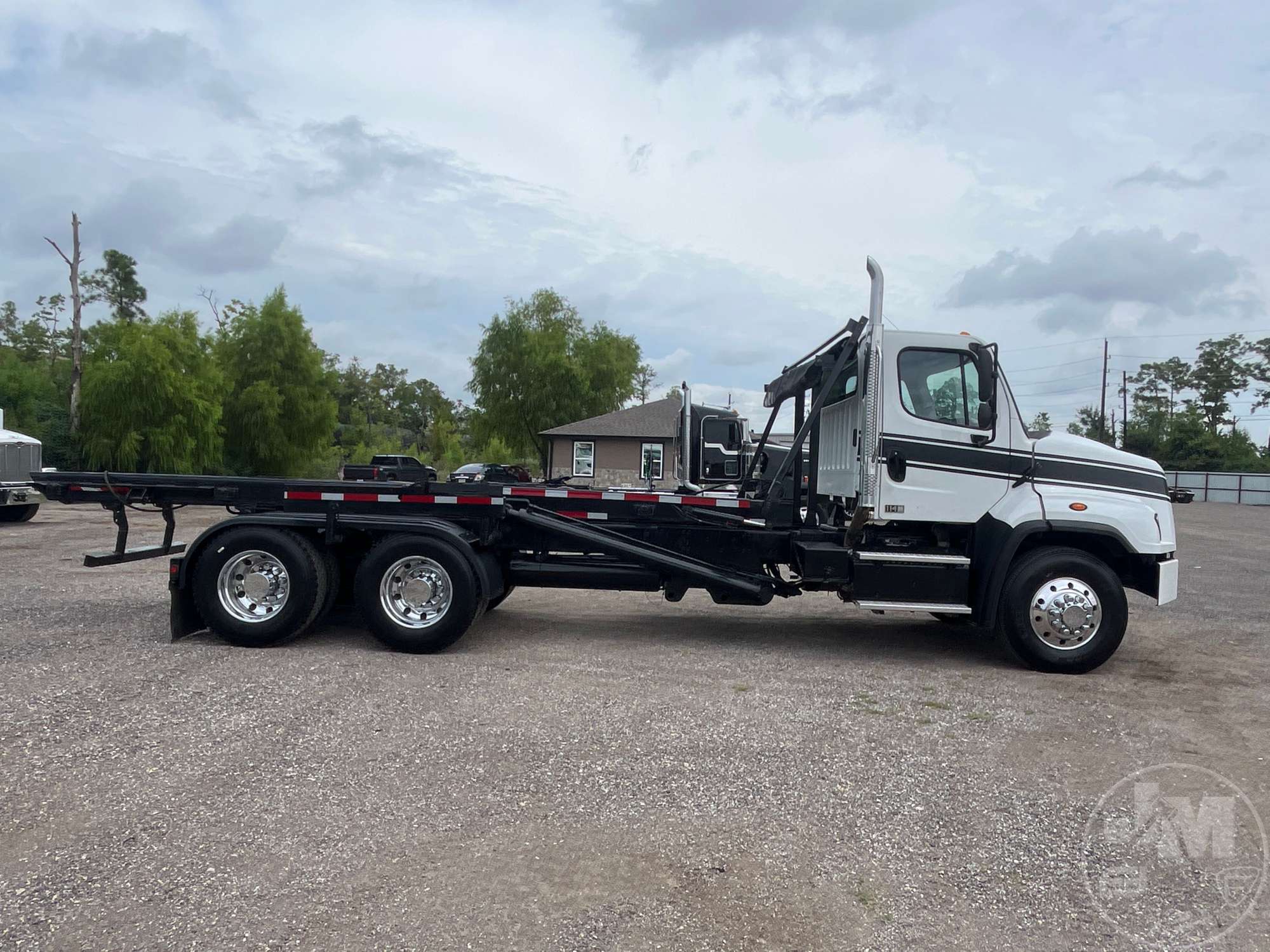 2014 Freightliner 114SD
