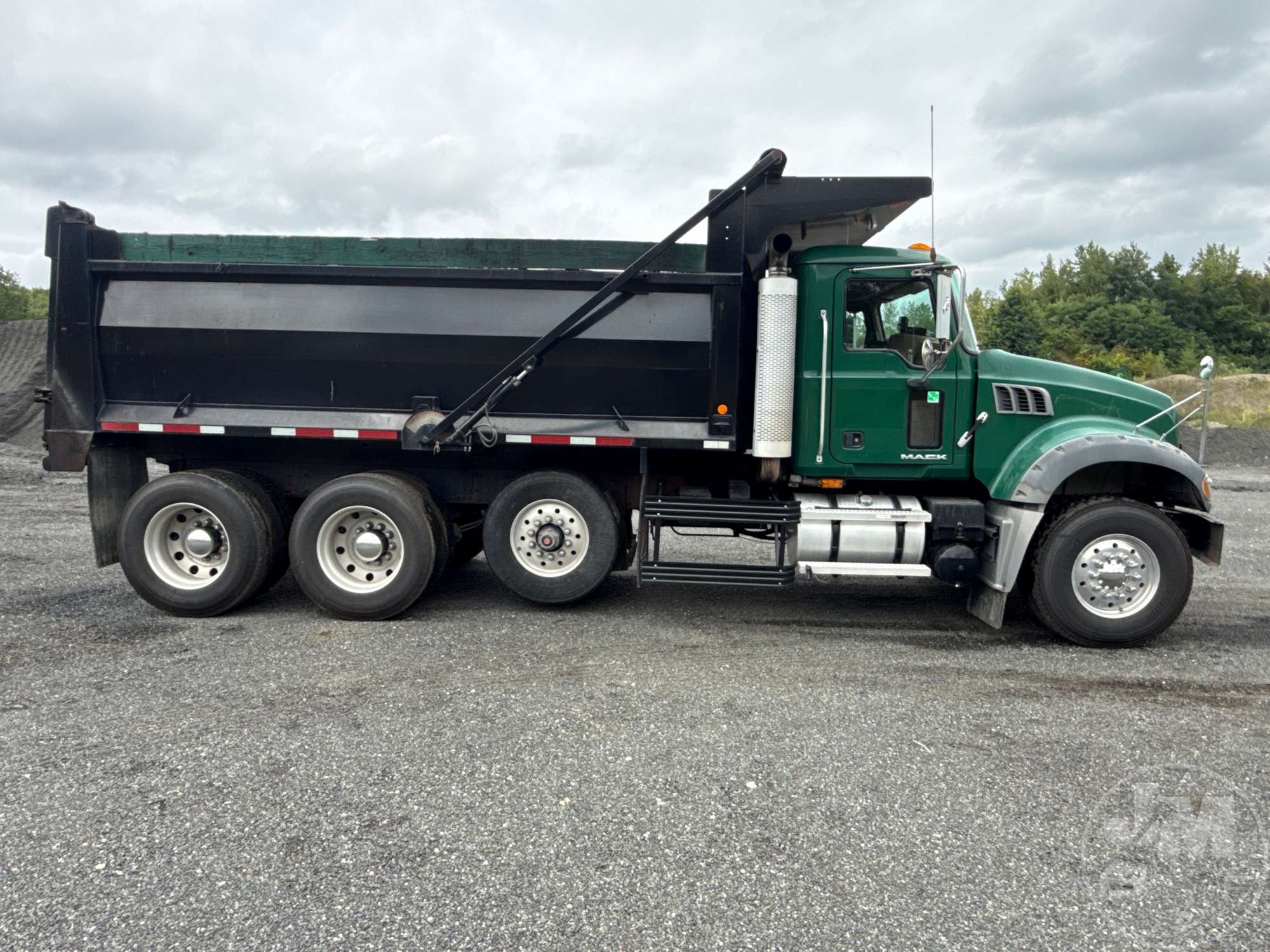 2007 Mack CTP GRANITE
