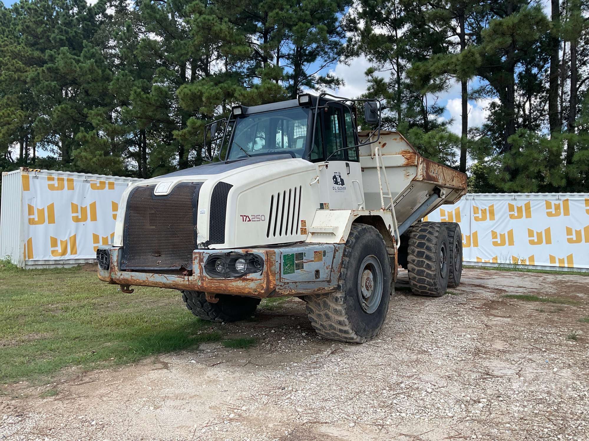 2011 Terex TA250