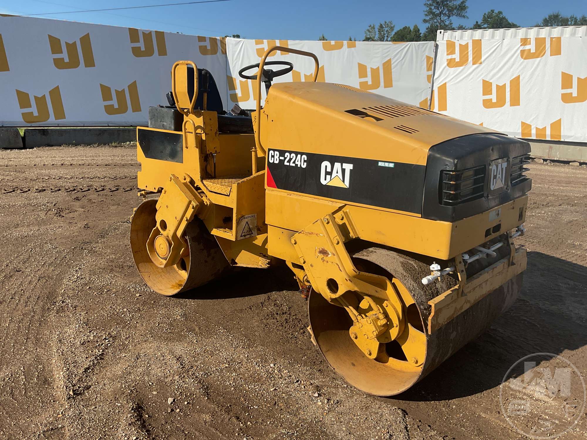 1998 Caterpillar CB224C
