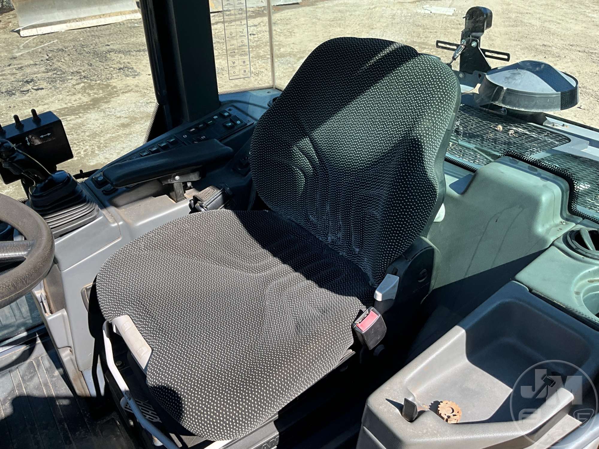 2017 John Deere 324K