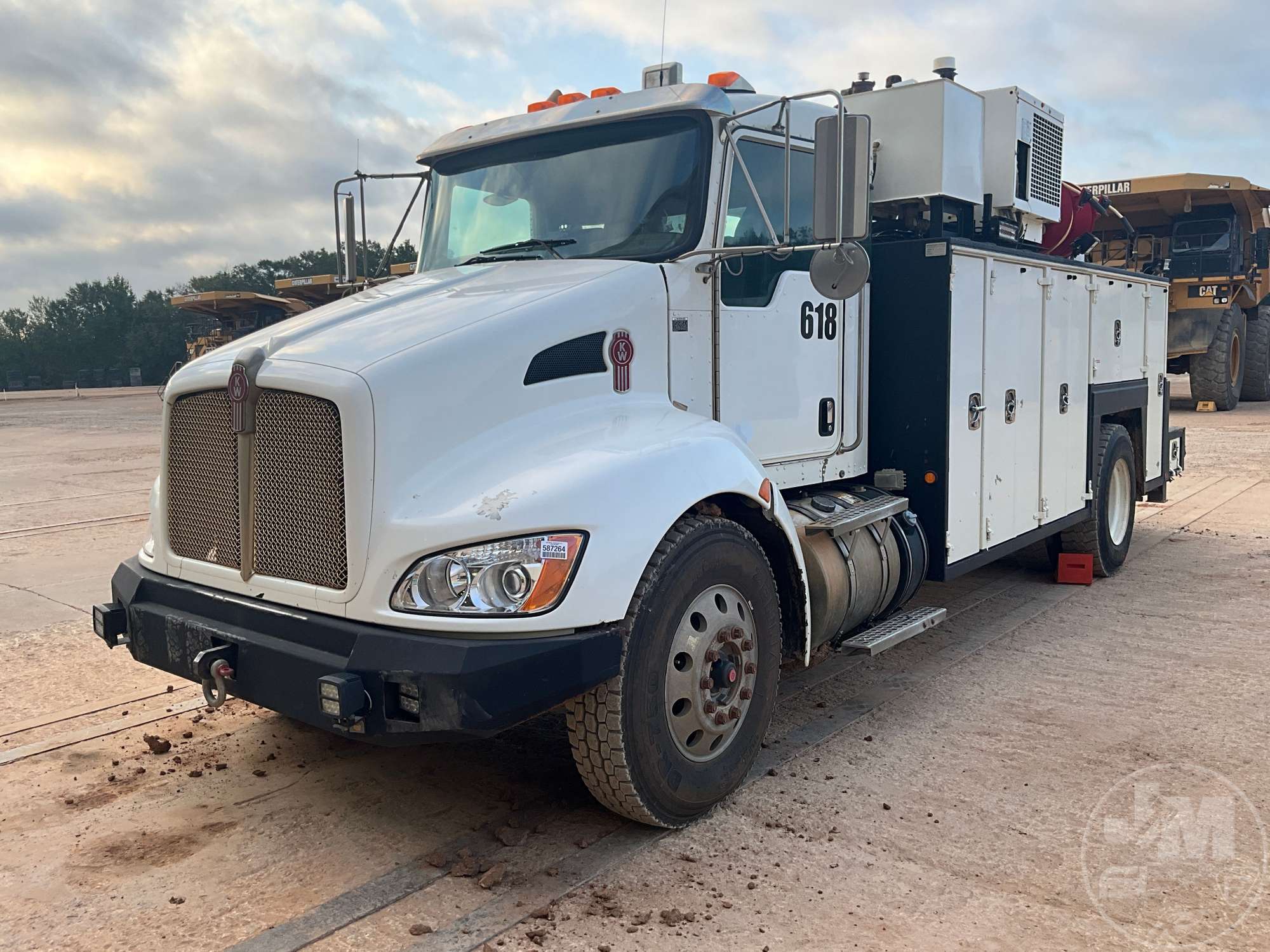Photo of Kenworth T3 SERIES