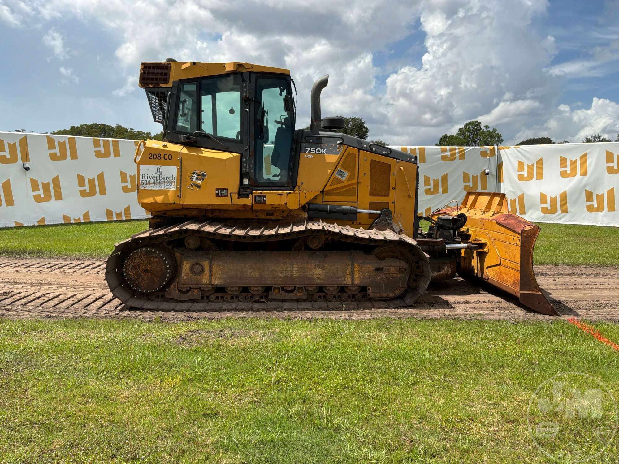 2019 John Deere 750K LGP