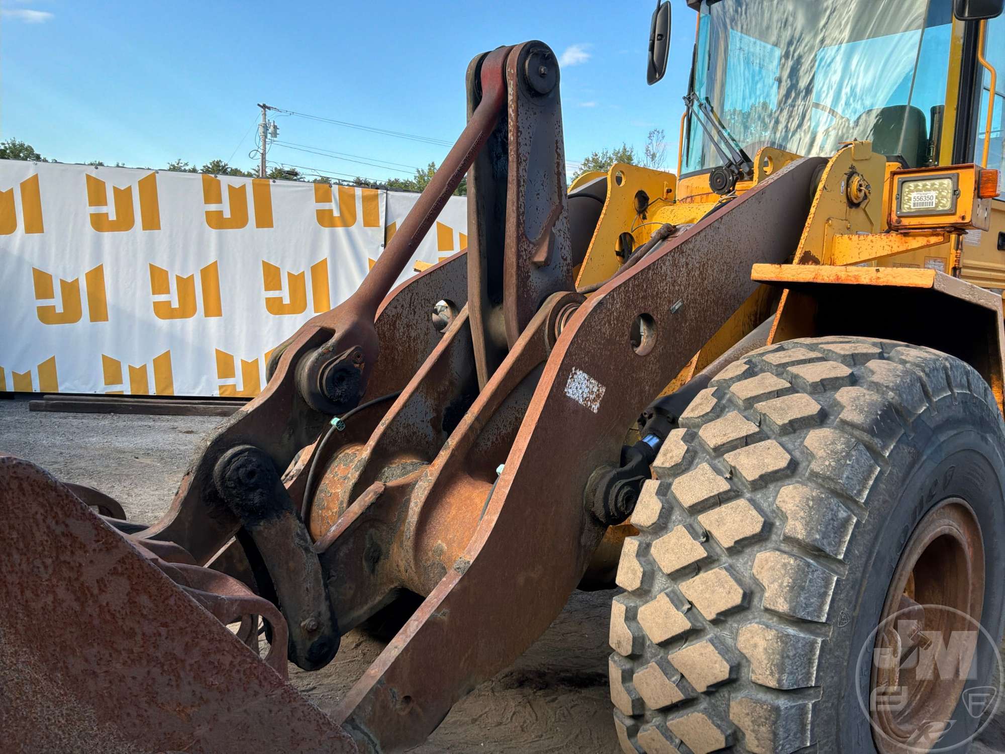 1999 Volvo L120C