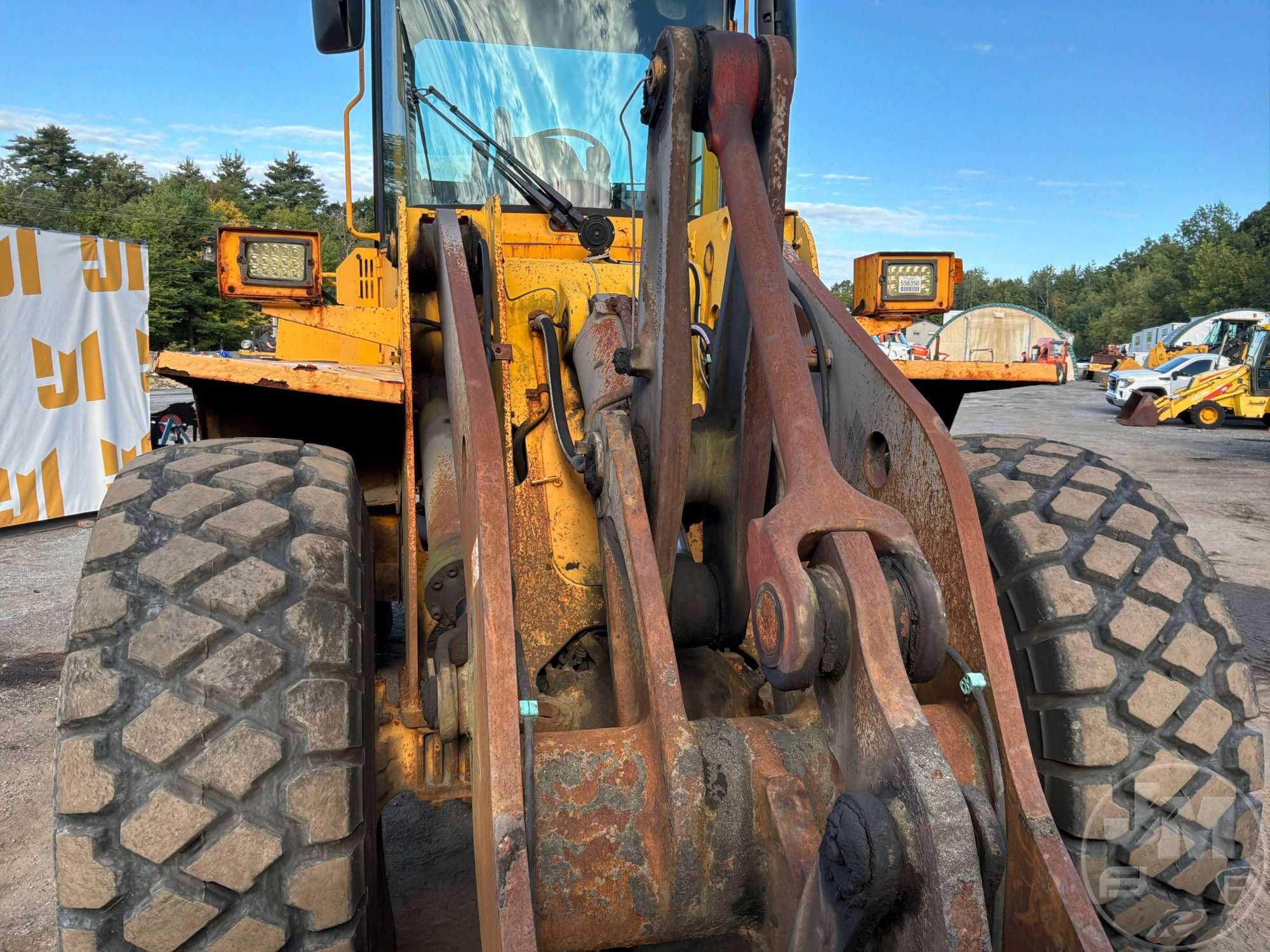 1999 Volvo L120C